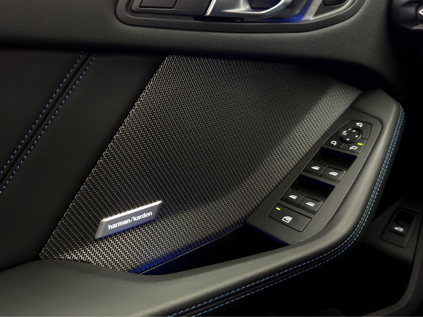 BMW 120 M Sport Steptronic-image-19