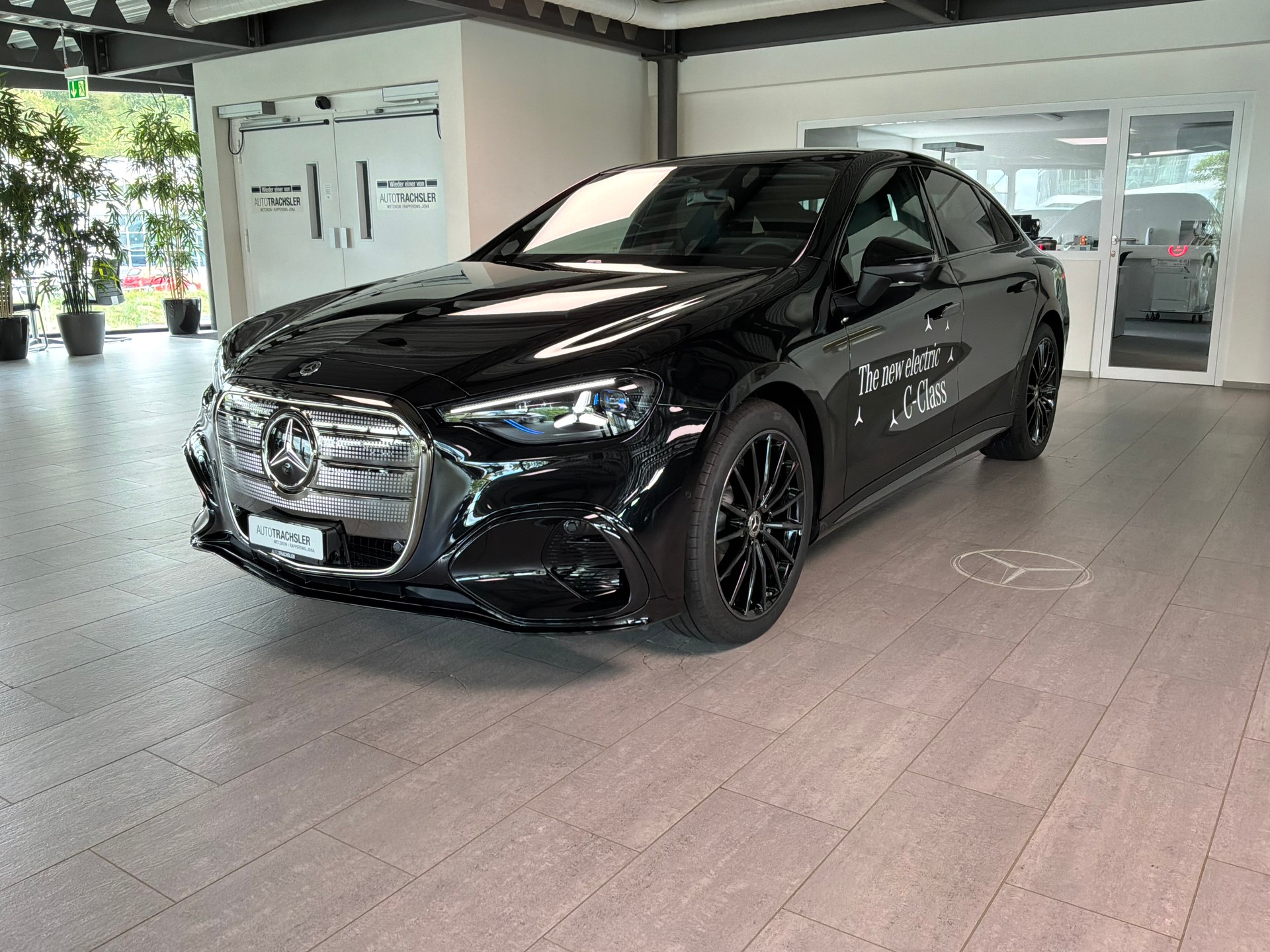 MERCEDES-BENZ C400 4Matic EQ Technologie-image-3