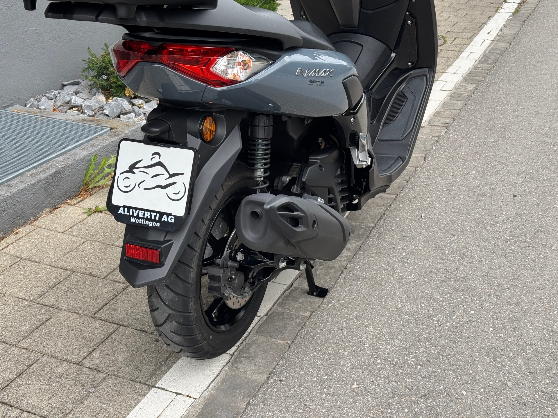 YAMAHA N-Max GPD 125-image-14