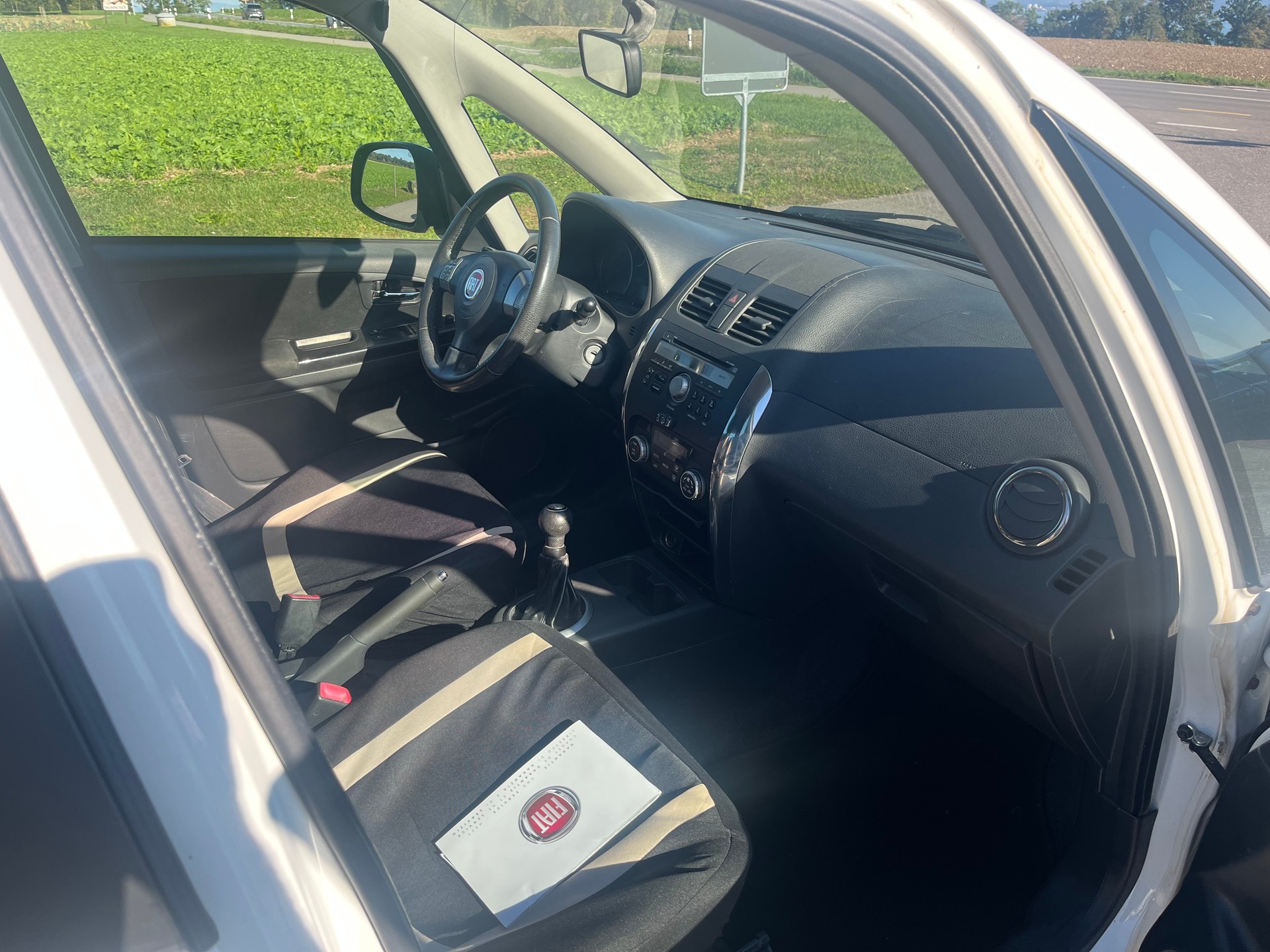 FIAT Sedici 1.6 4WD Dynamic-image-7