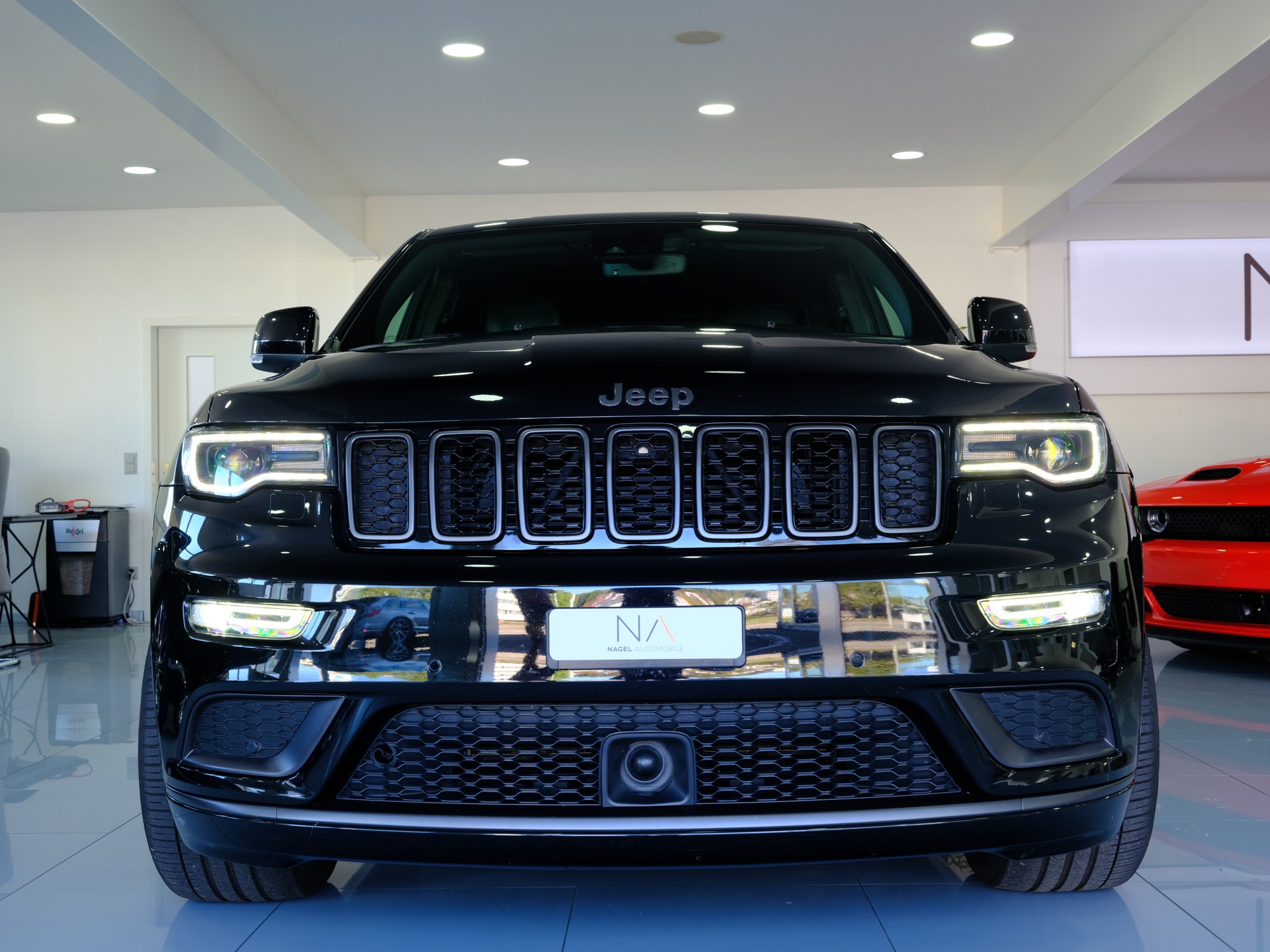 JEEP Grand Cherokee 3.0 CRD Summit Automatic *PANORAMADACH* *RÜCKFAHRKAMERA*-showroom-element-2