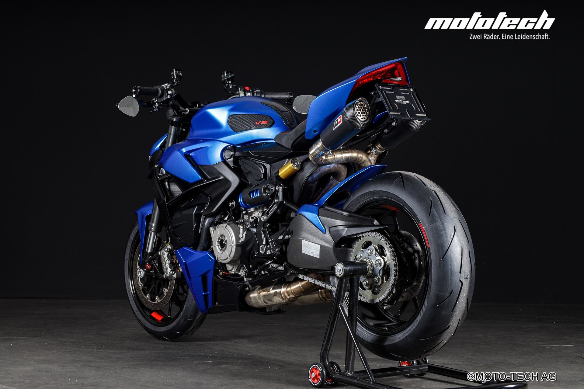 DUCATI Streetfighter V2 QD-image-3