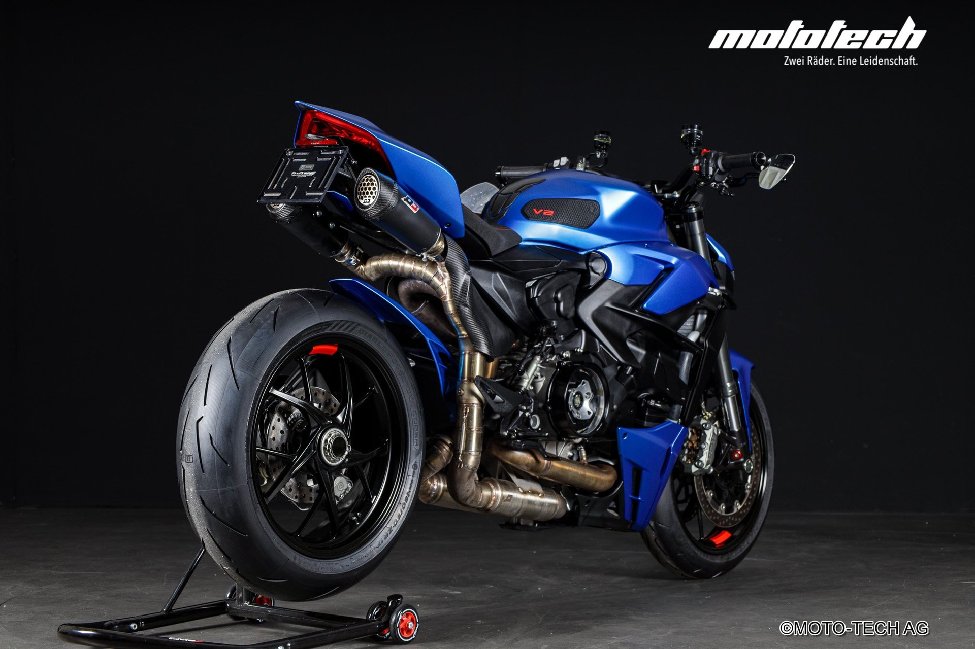 DUCATI Streetfighter V2 QD-image-2