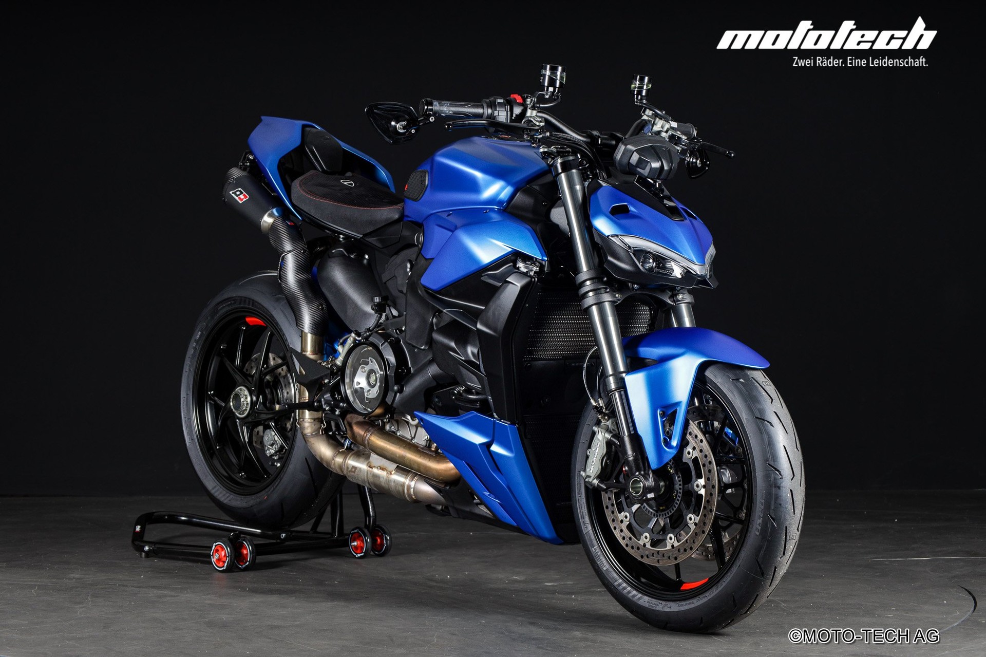 DUCATI Streetfighter V2 QD-image-0