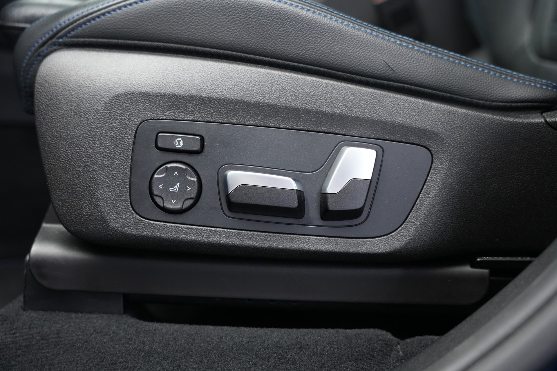 BMW X3 xDrive M40i Steptronic-image-30