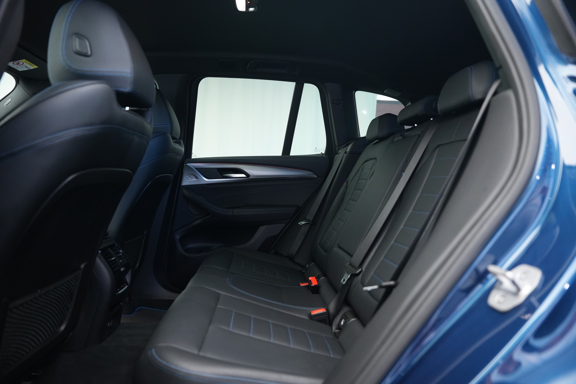 BMW X3 xDrive M40i Steptronic-image-13