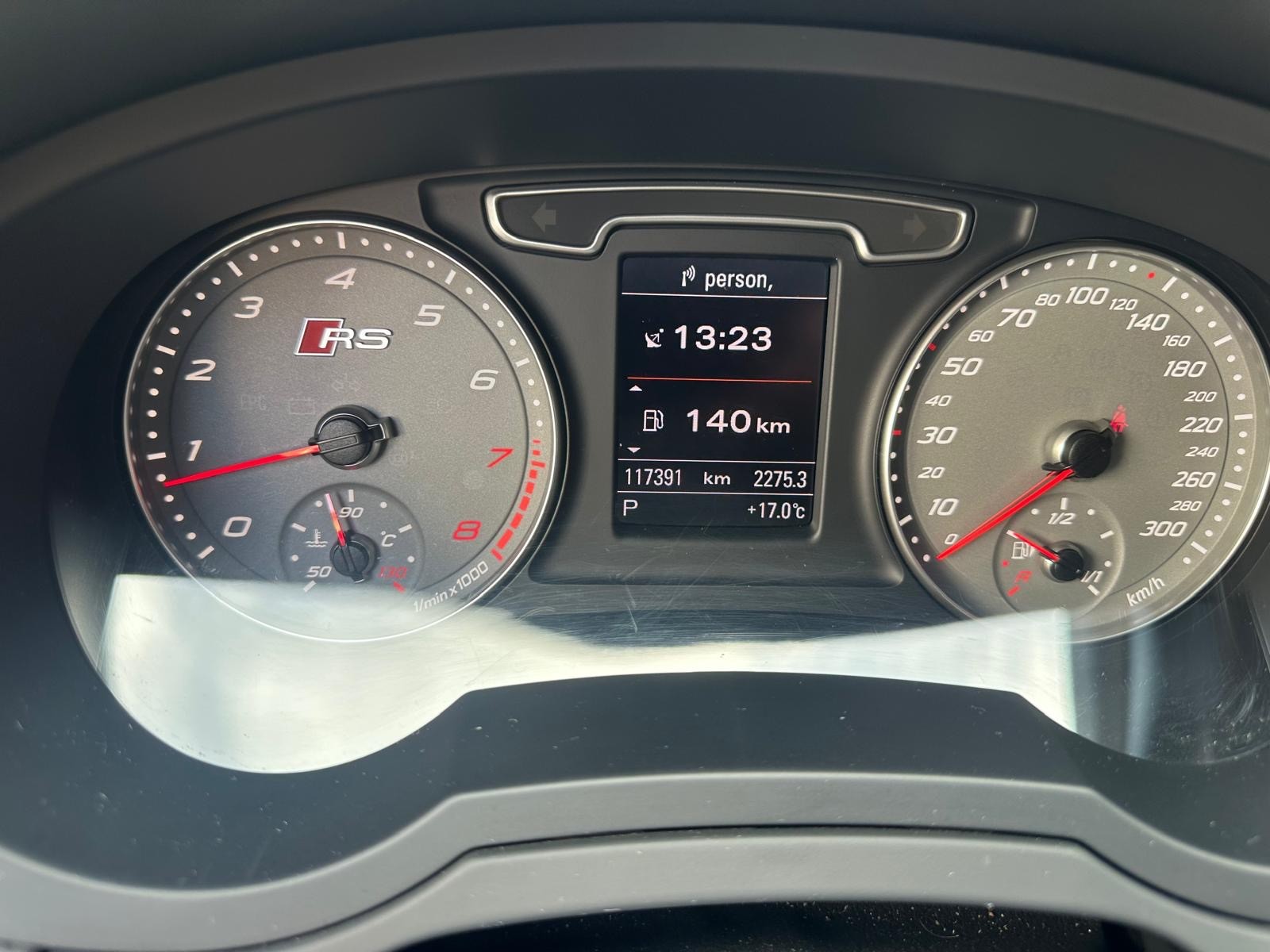 AUDI RS Q3 2.5 TFSI quattro S-tronic-image-12