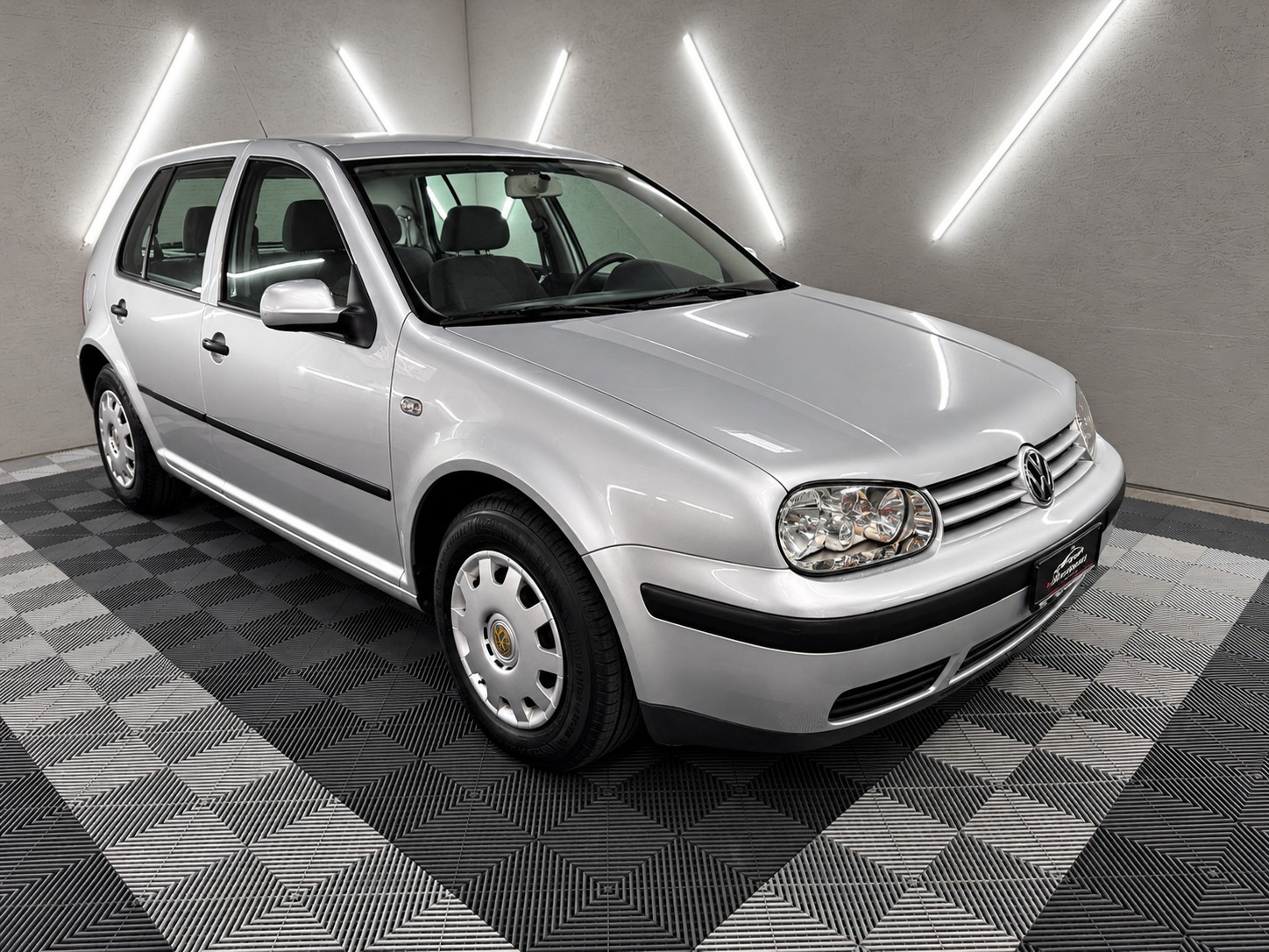 VW Golf 1.6 16V