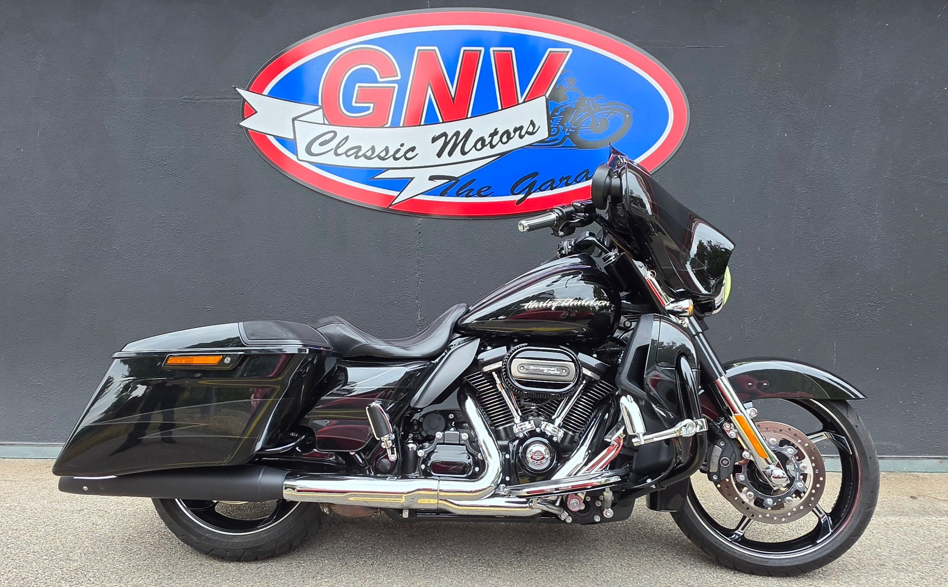 HARLEY-DAVIDSON FLHXSE Street Glide ABS CVO 114-image-0