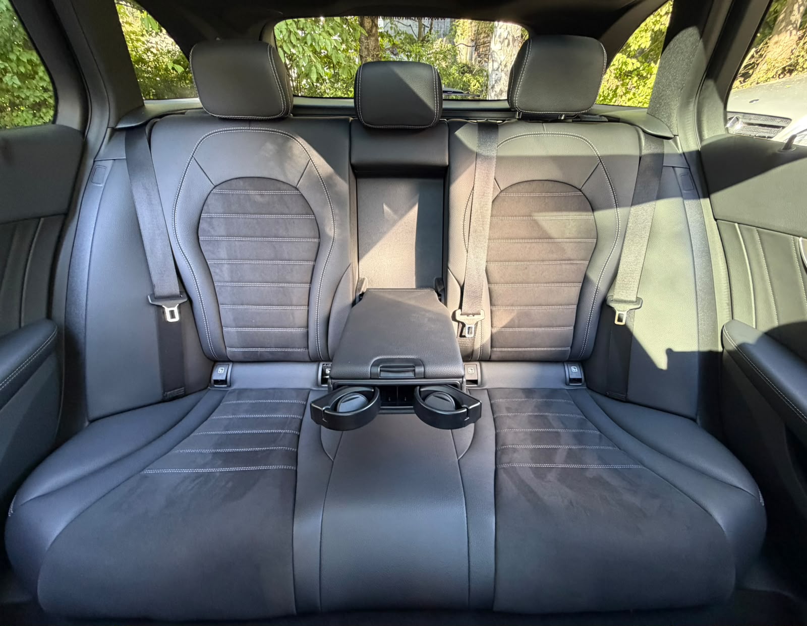 MERCEDES-BENZ C 200 Swiss Star AMG Line 4M 9G-Tronic-image-26