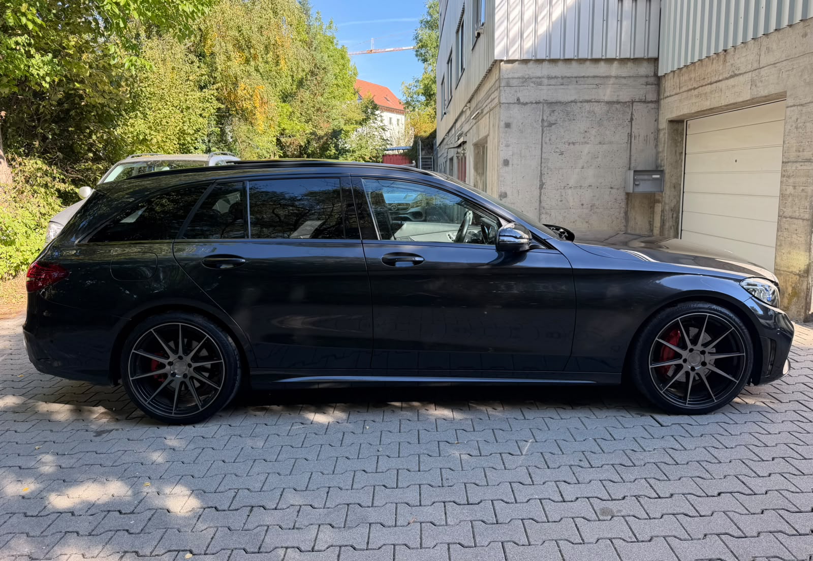 MERCEDES-BENZ C 200 Swiss Star AMG Line 4M 9G-Tronic-image-5