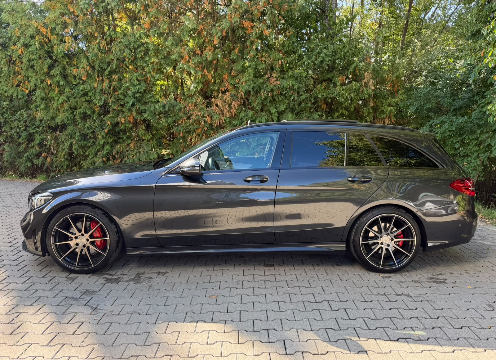 MERCEDES-BENZ C 200 Swiss Star AMG Line 4M 9G-Tronic-showroom-element-1