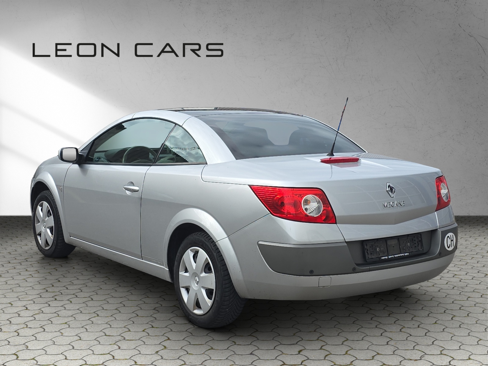 RENAULT Mégane C-C 2.0 16V Automat-image-6