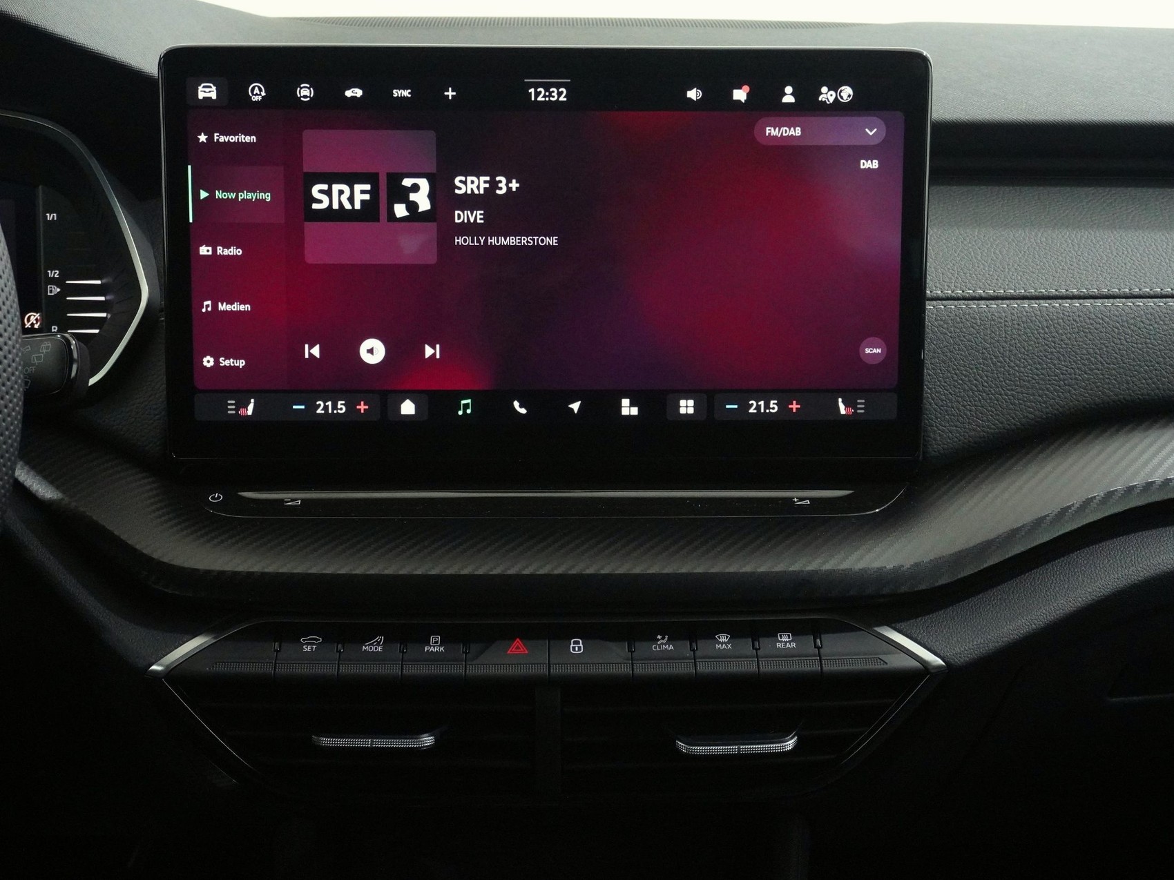 SKODA Octavia 2.0 TSI SportLine 4x4 DSG-image-24
