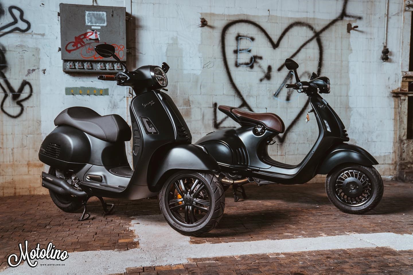 PIAGGIO Vespa GTS 300 HPE Super Tech ABS/ASR