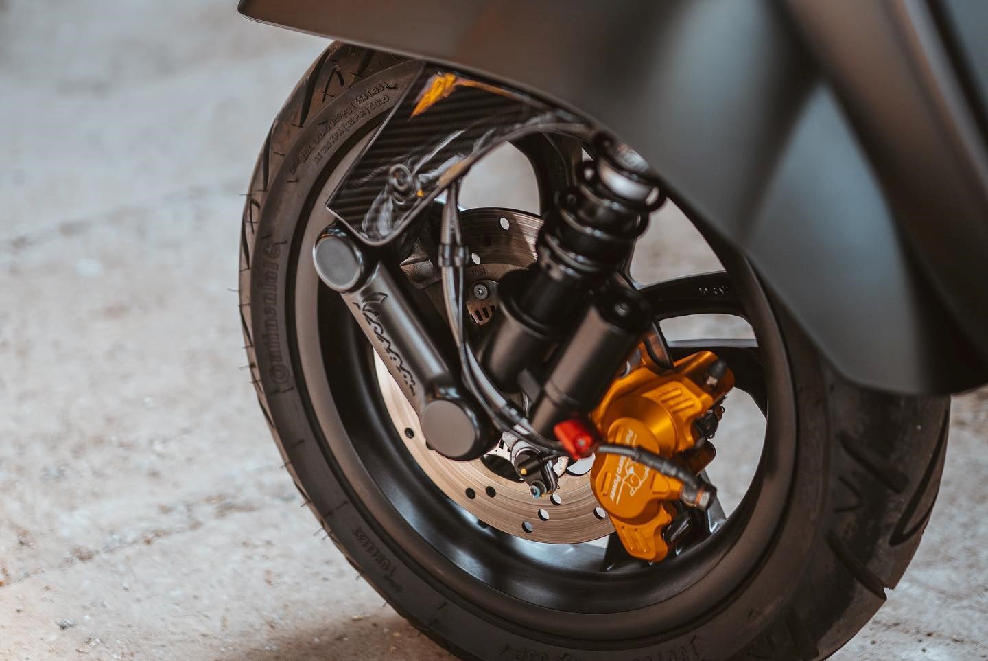 PIAGGIO Vespa GTS 300 HPE Super Tech ABS/ASR-image-4