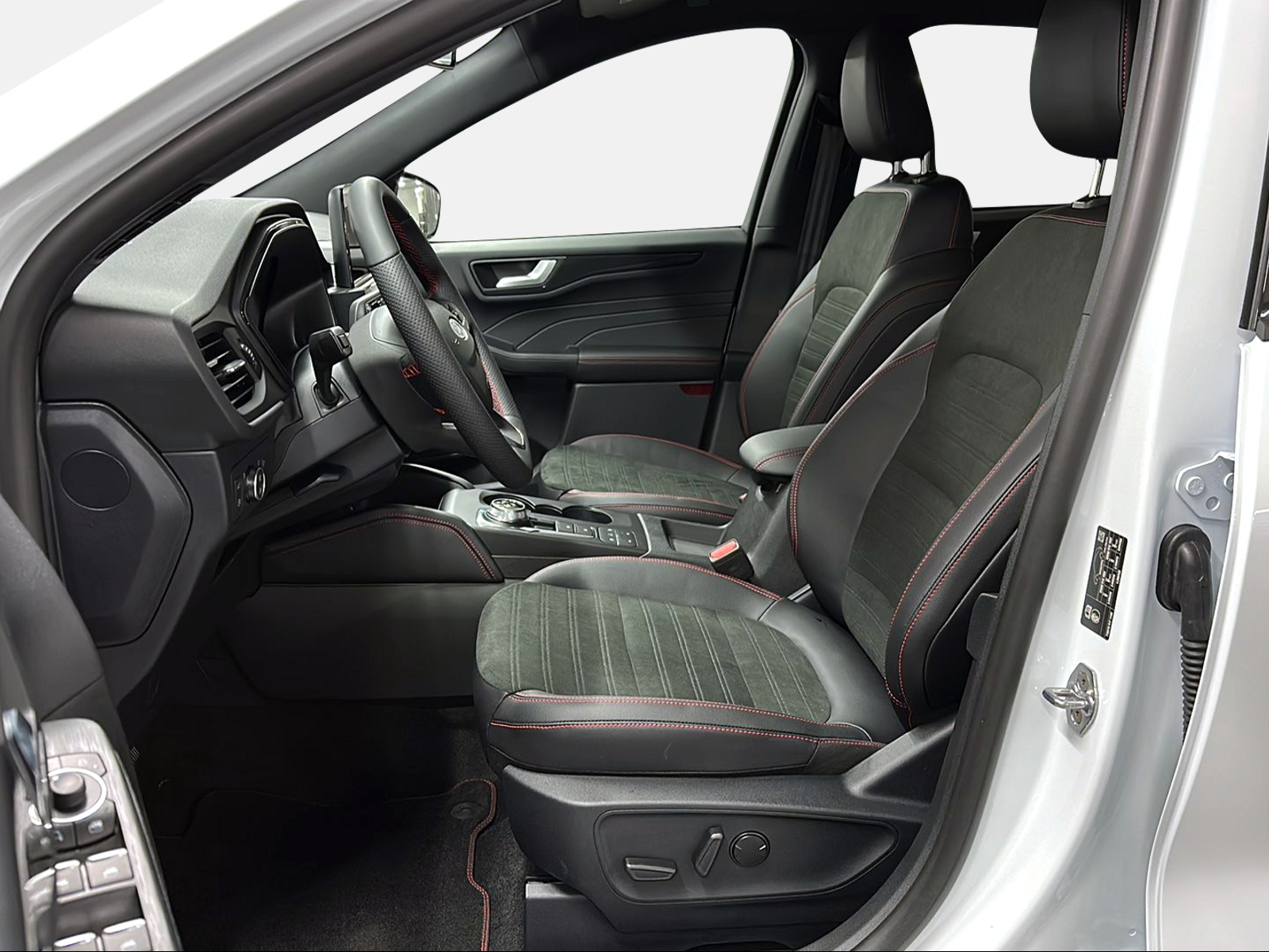 FORD Kuga 2.5 Plug-in Hybrid ST-Line X-image-9