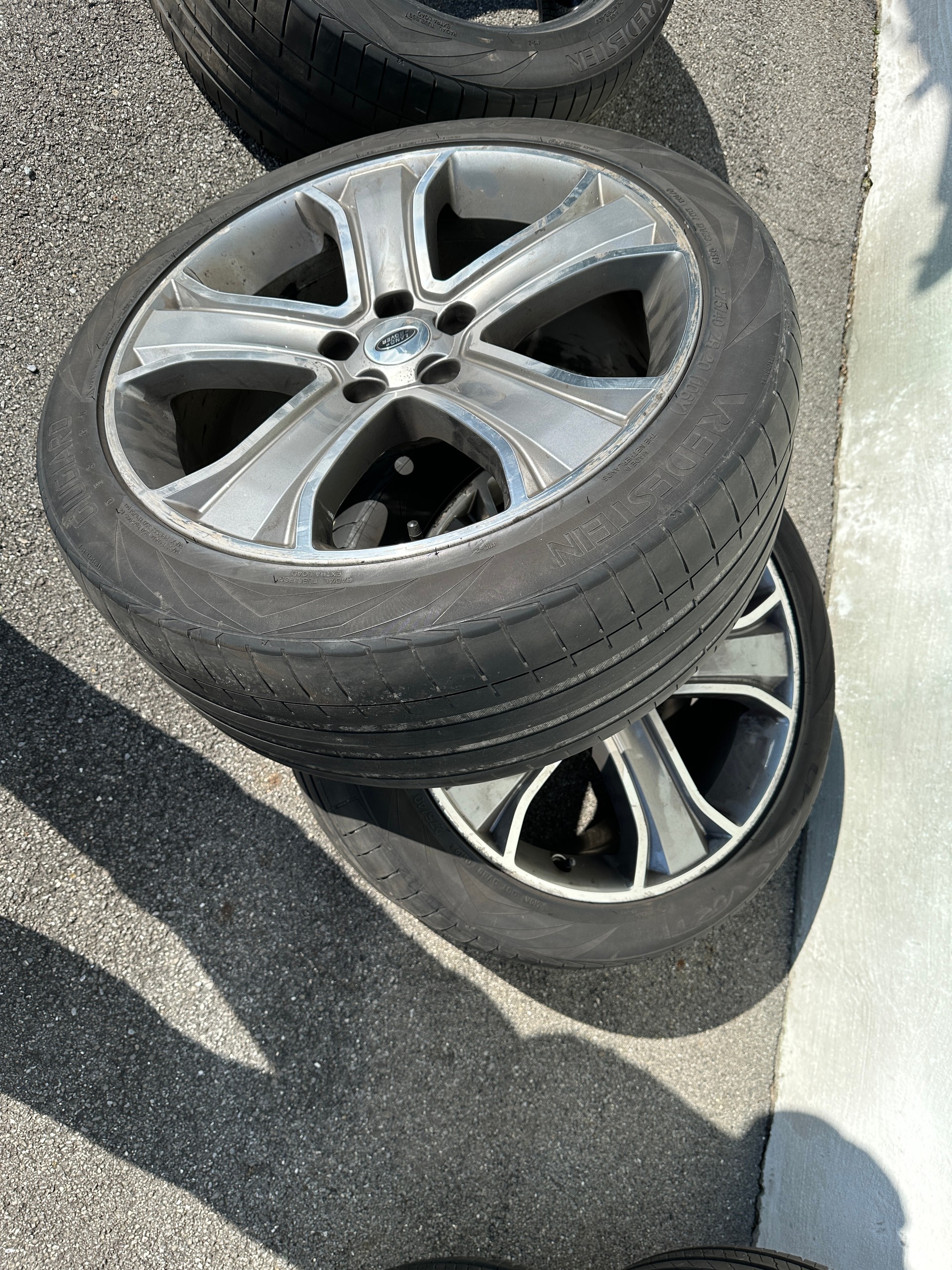 LAND ROVER RANGE ROVER SPORT-image-17