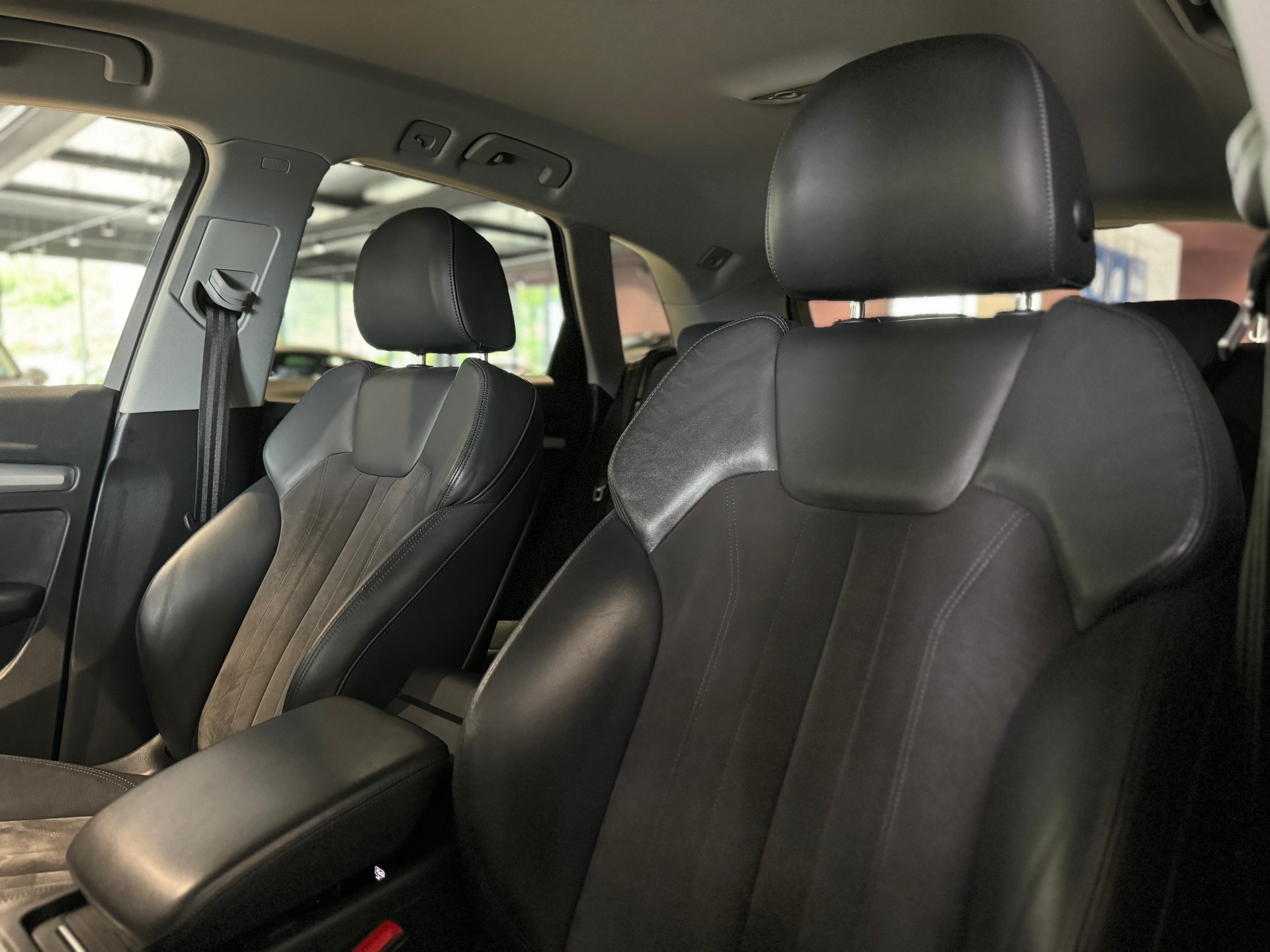 AUDI Q5 40 TDI sport quattro S-tronic-image-15