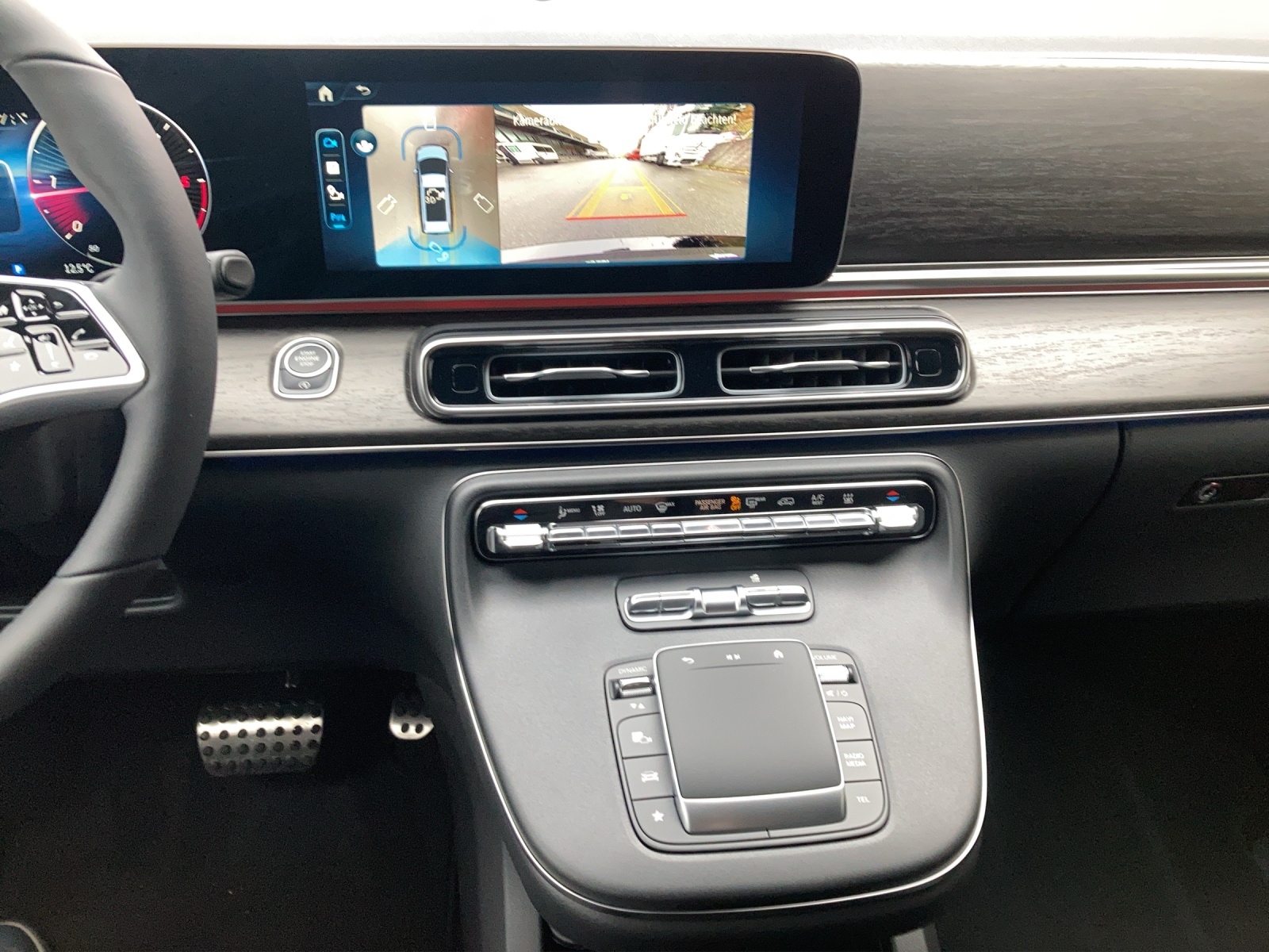 MERCEDES-BENZ V 250 d Style lang 4Matic 9G-Tronic-image-14