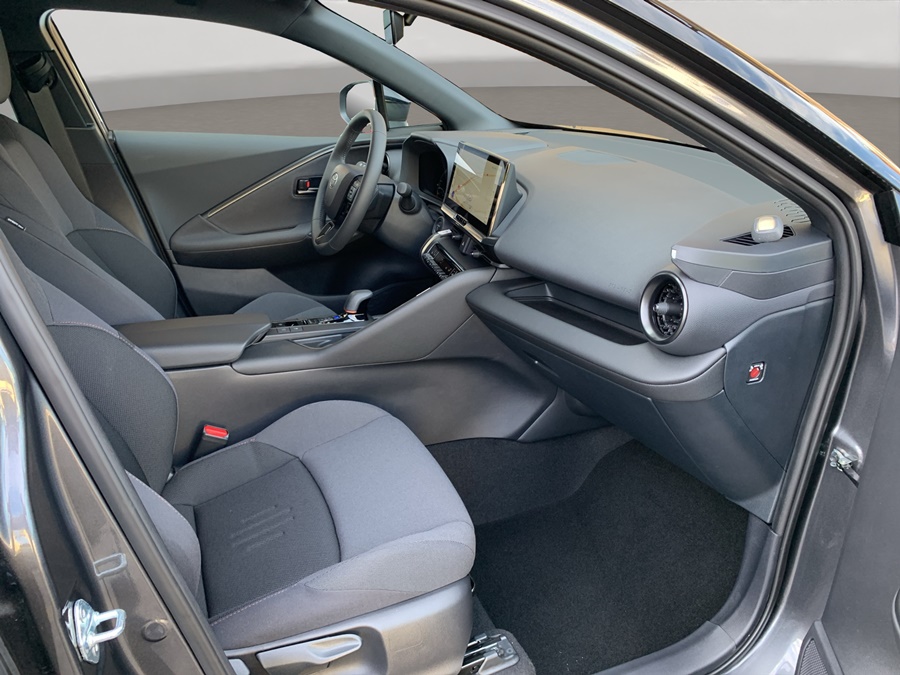 TOYOTA C-HR 1.8 HSD CVT Trend-image-8