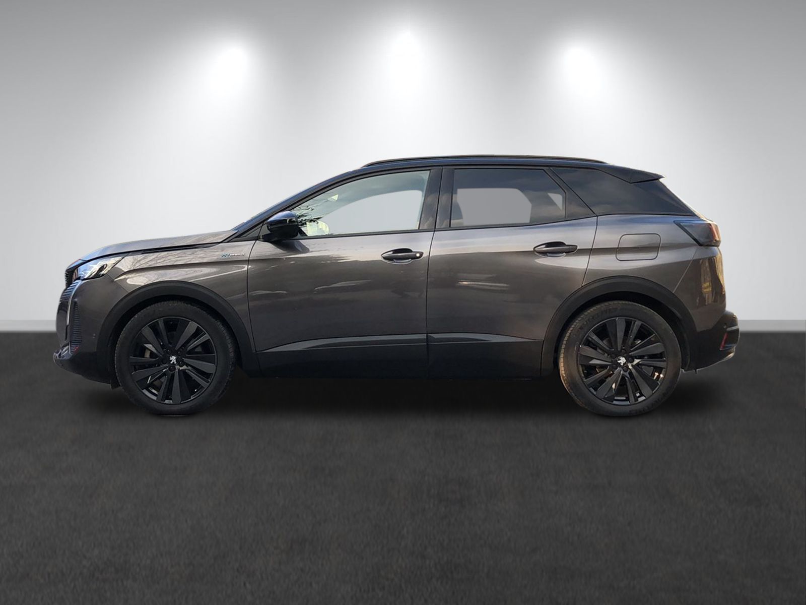 PEUGEOT 3008 300e Hybrid4 GT EAT8-image-4