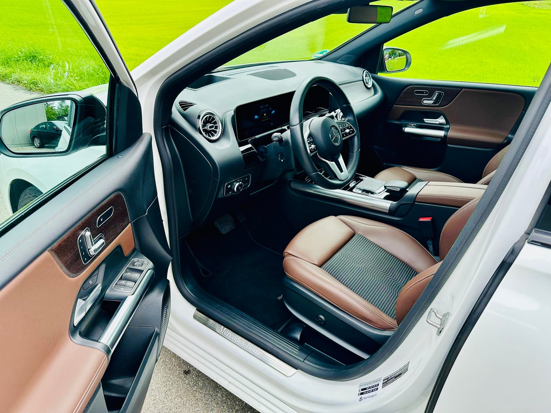 MERCEDES-BENZ B 250 4Matic Progressive-image-9