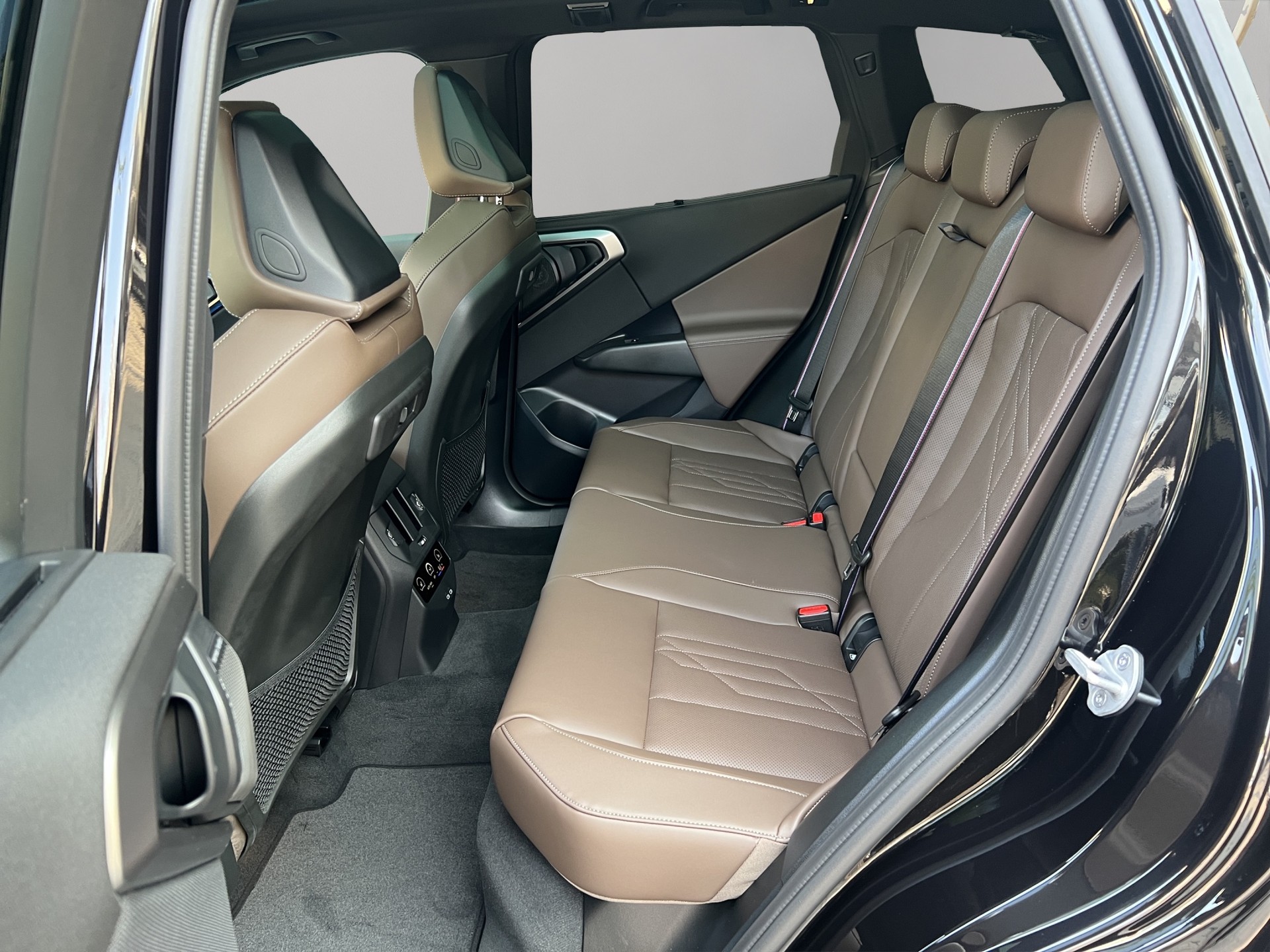 BMW X3 xDrive M50 48V M Sport Pro-image-16