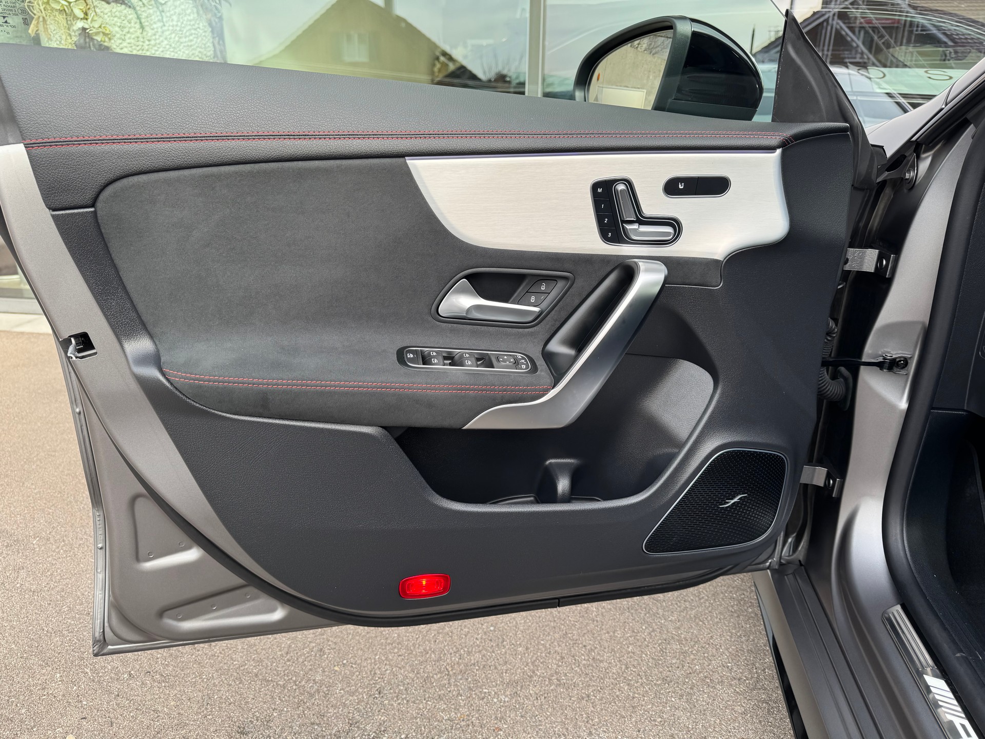 MERCEDES-BENZ CLA Shooting Brake 45 S AMG 4Matic+ 8G-DCT-image-22