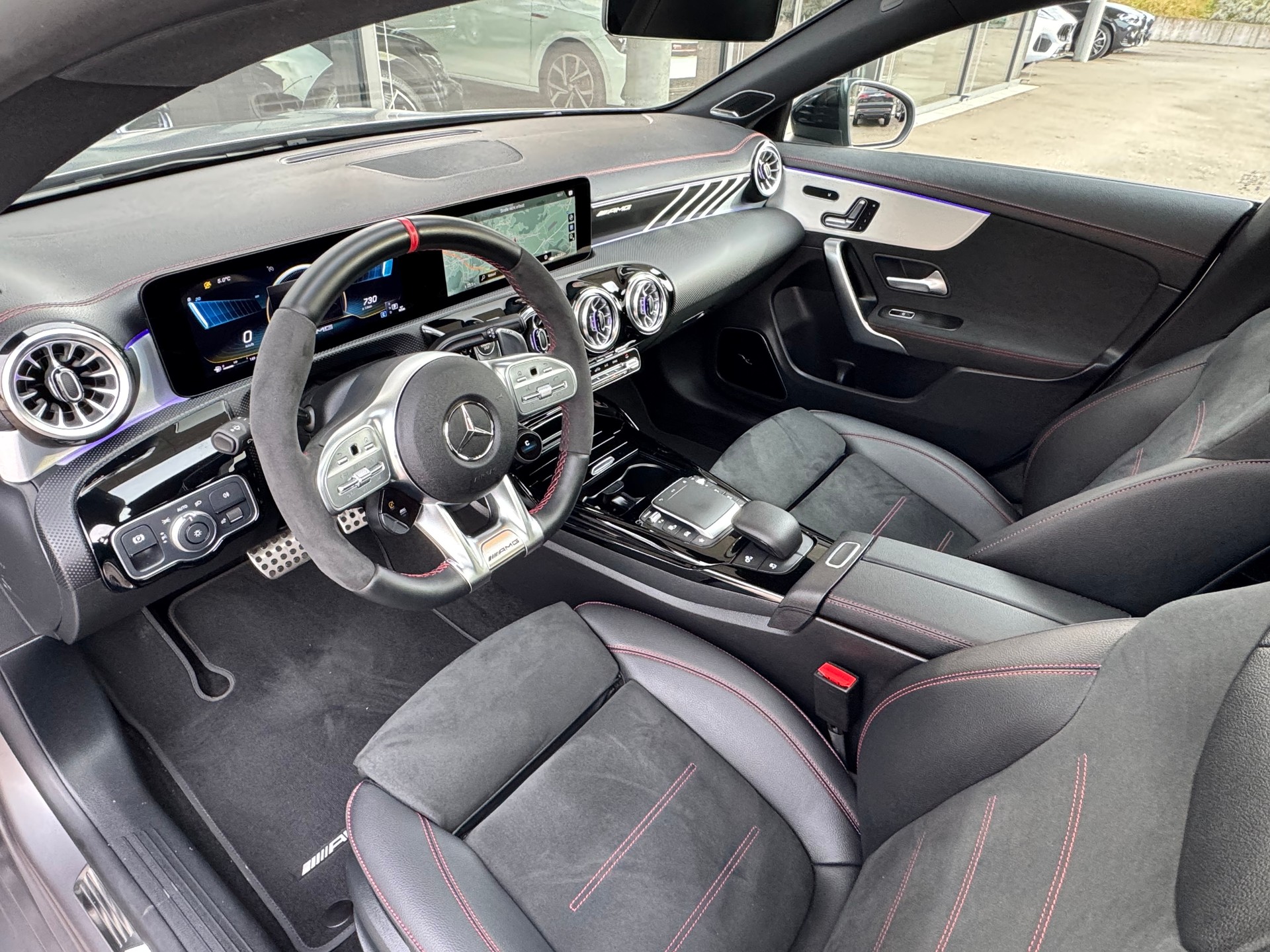 MERCEDES-BENZ CLA Shooting Brake 45 S AMG 4Matic+ 8G-DCT-image-11