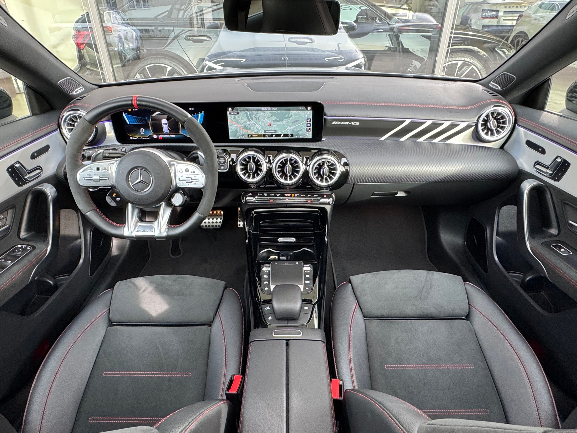 MERCEDES-BENZ CLA Shooting Brake 45 S AMG 4Matic+ 8G-DCT-image-9