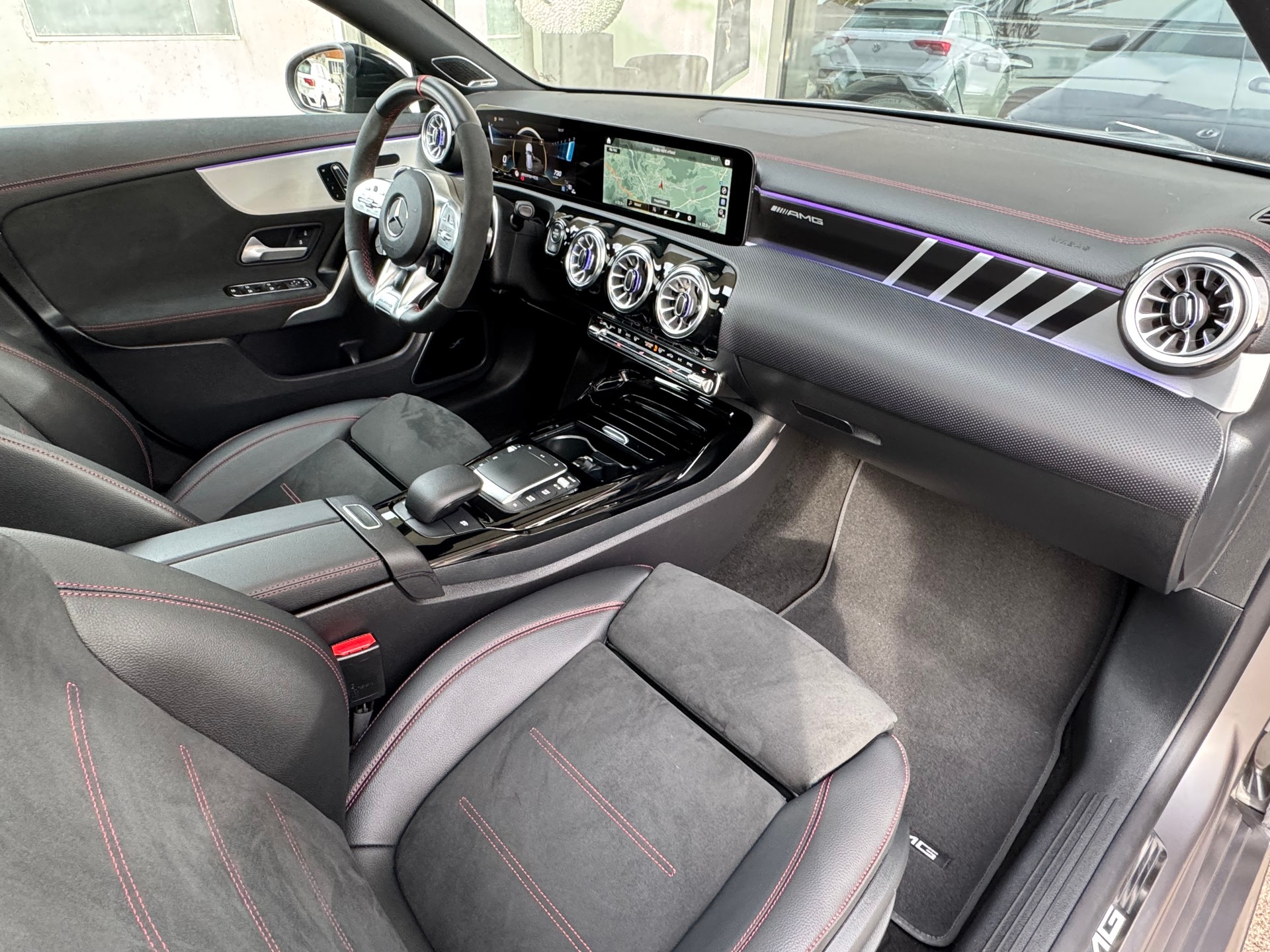 MERCEDES-BENZ CLA Shooting Brake 45 S AMG 4Matic+ 8G-DCT-image-13