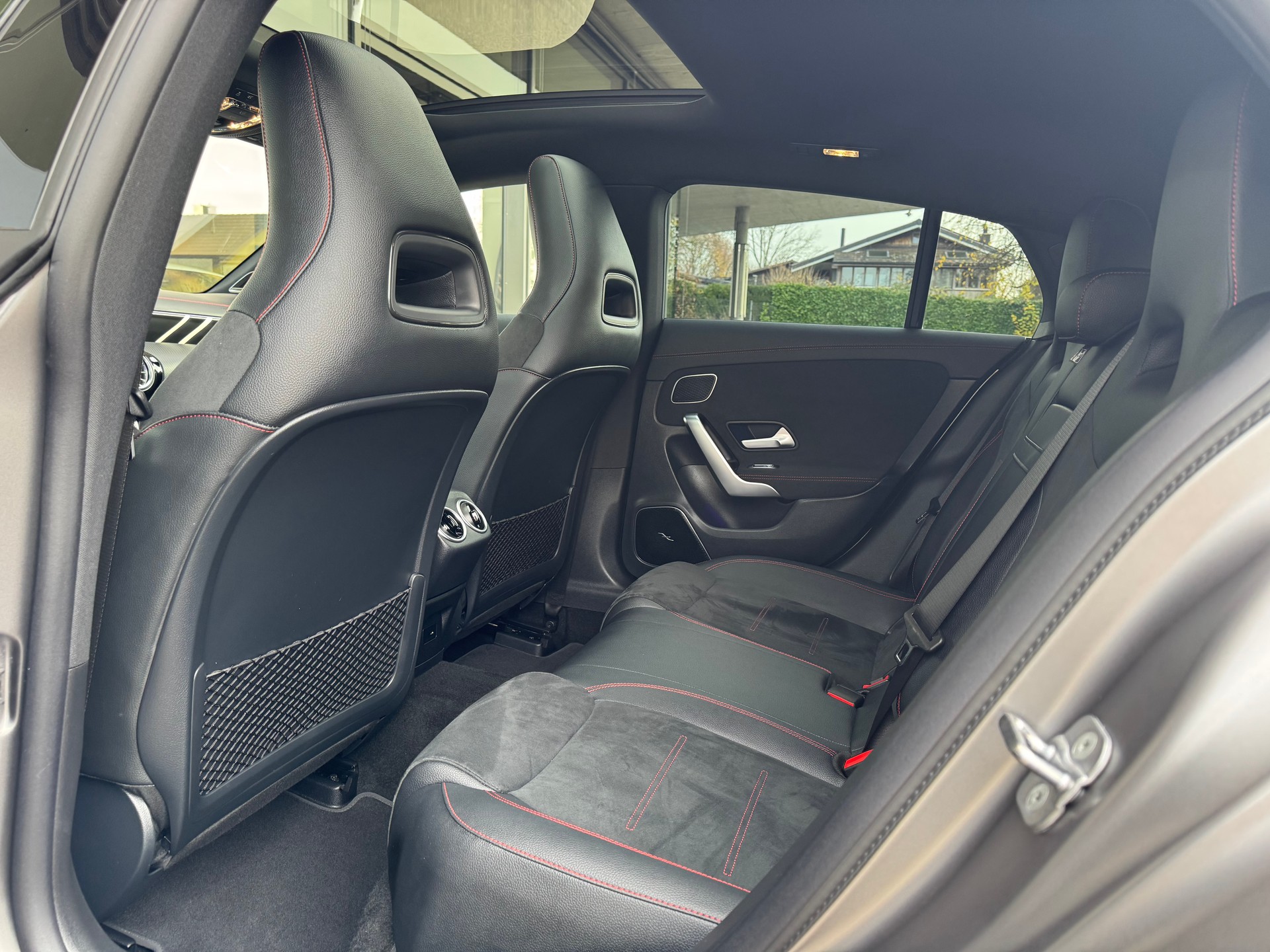 MERCEDES-BENZ CLA Shooting Brake 45 S AMG 4Matic+ 8G-DCT-image-26