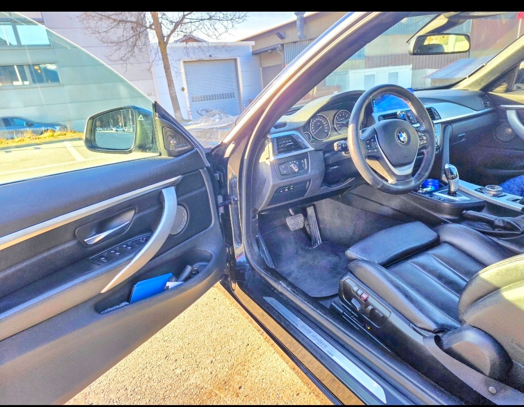 BMW 428i Cabriolet xDrive/automatic/Frisch MFK 04.2026/cam360/carplay/audio Harman Kardon/8 wheels-image-1