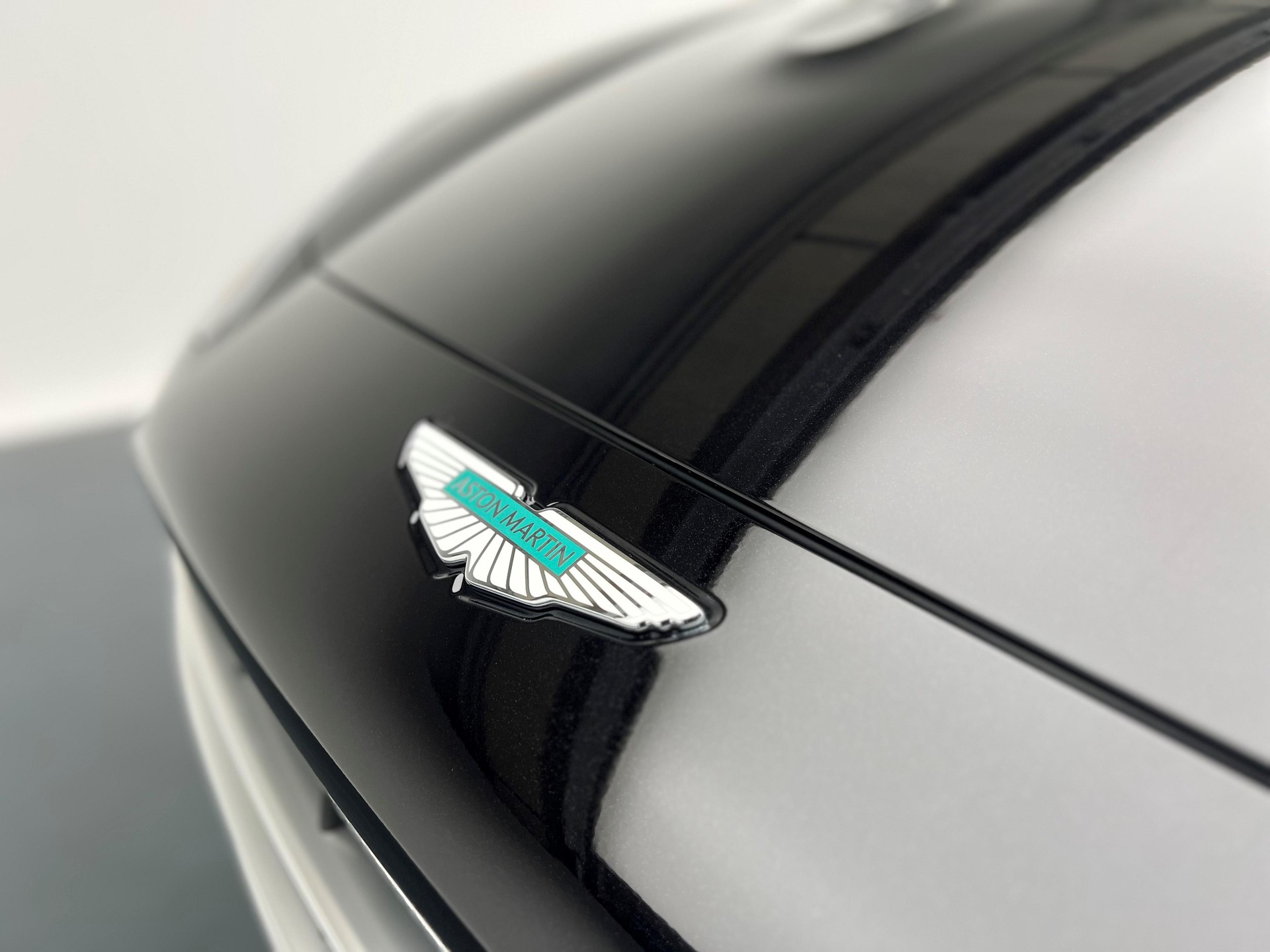 ASTON MARTIN New MY25 DBX 707 4.0 V8 Bi-Turbo-image-21