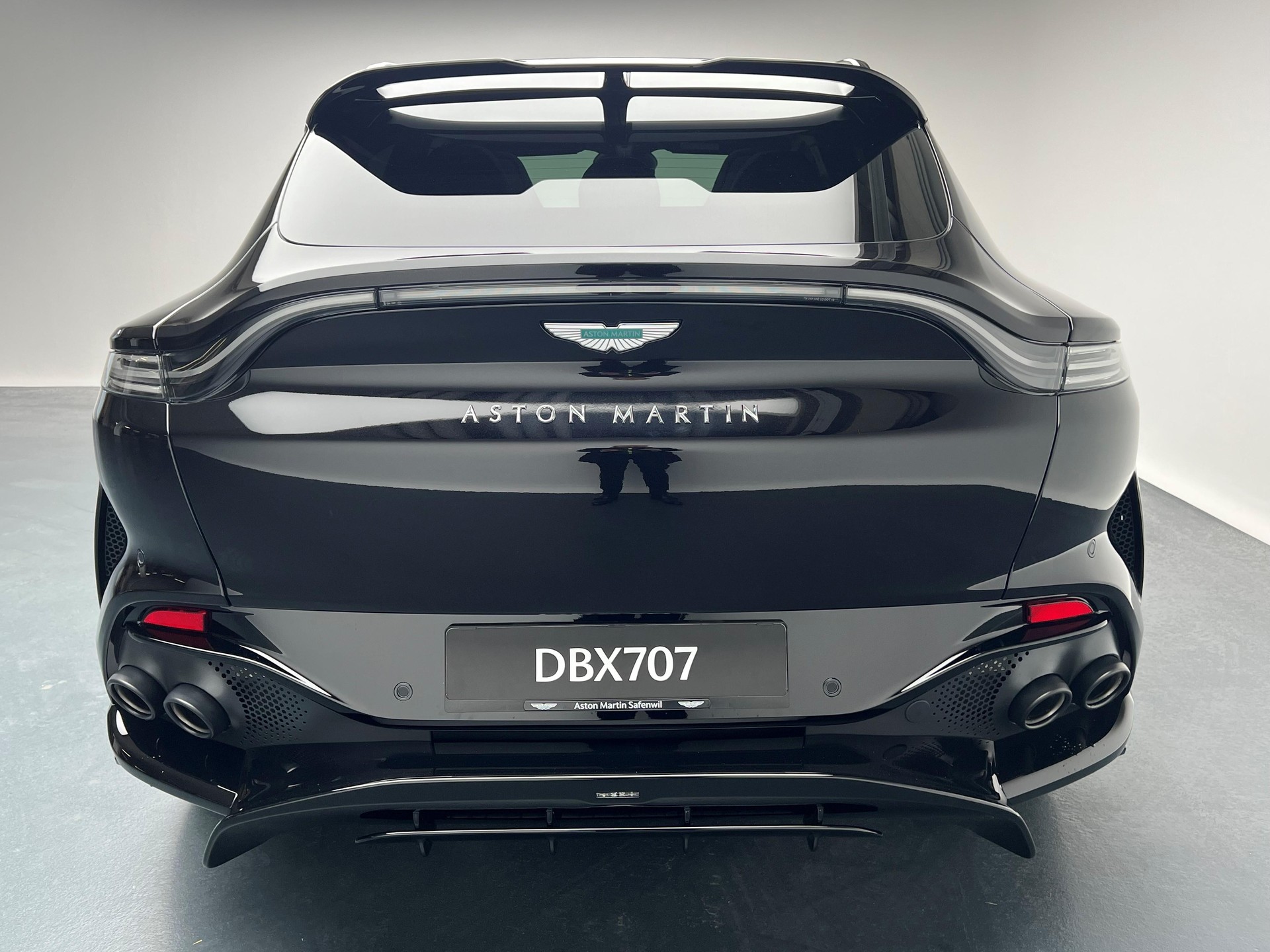 ASTON MARTIN New MY25 DBX 707 4.0 V8 Bi-Turbo-image-22