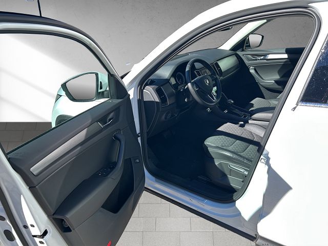 SKODA Kodiaq 2.0 TSI 4x4 DSG Smile-image-16