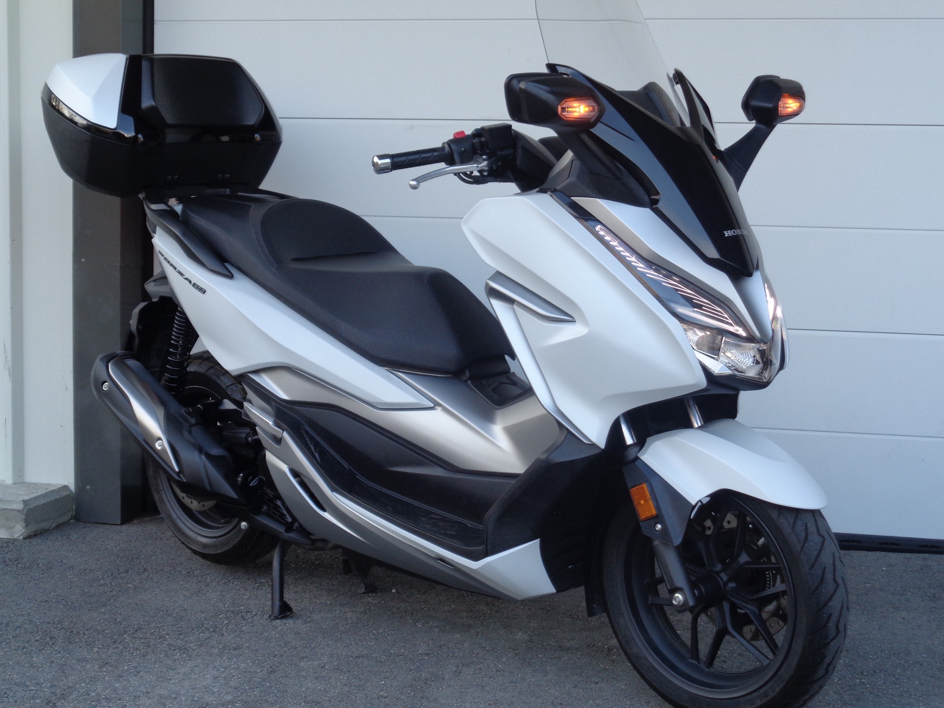 HONDA NSS 300 Forza ABS-image-0
