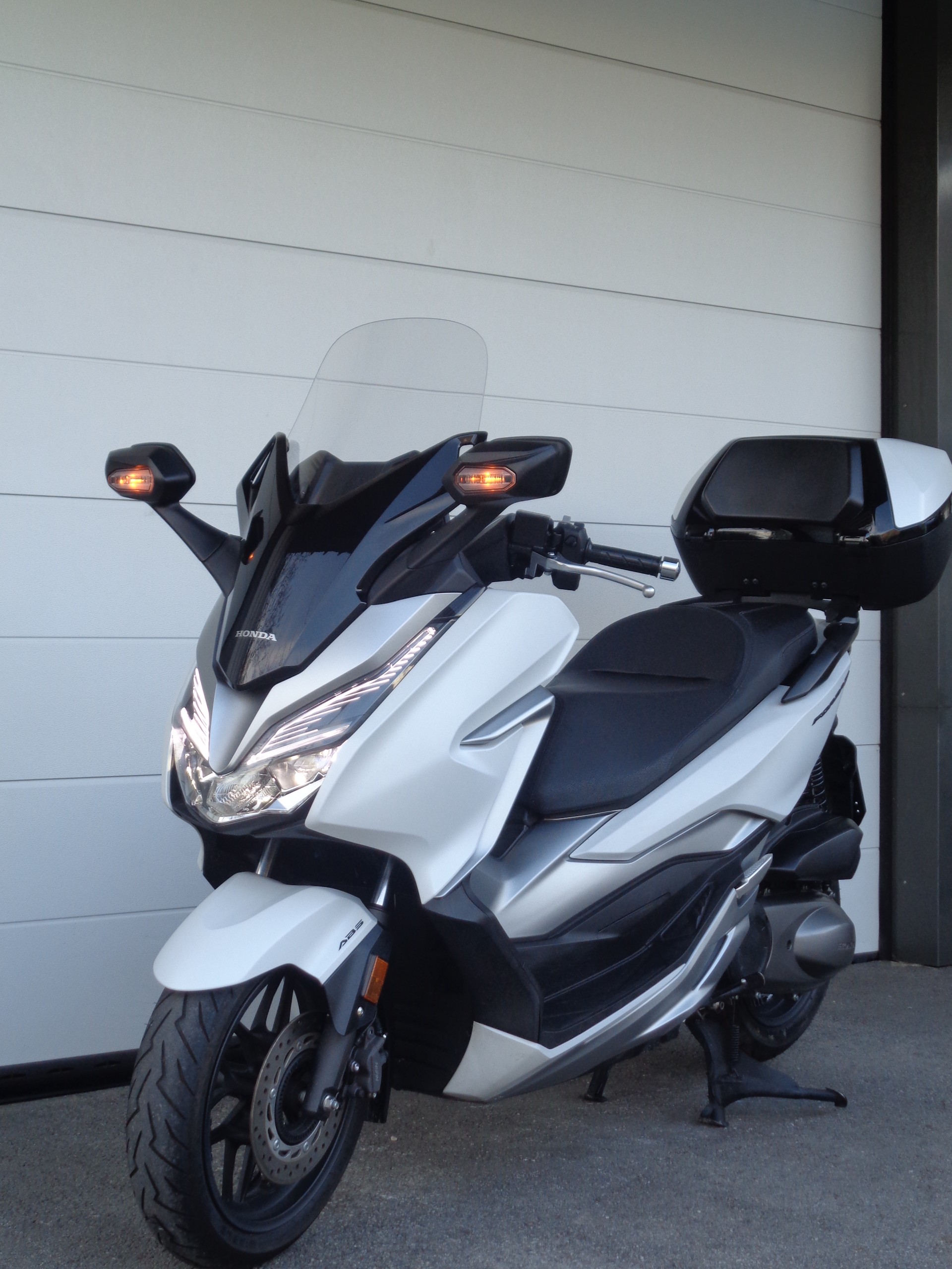 HONDA NSS 300 Forza ABS-image-6
