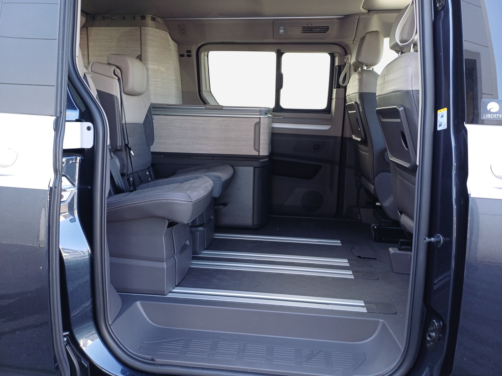 VW California 2.0 TDI Ocean Liberty-image-11