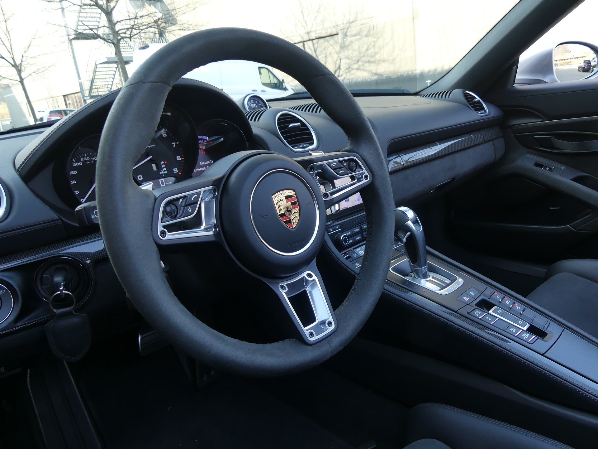PORSCHE 718 Boxster Spyder PDK-image-12