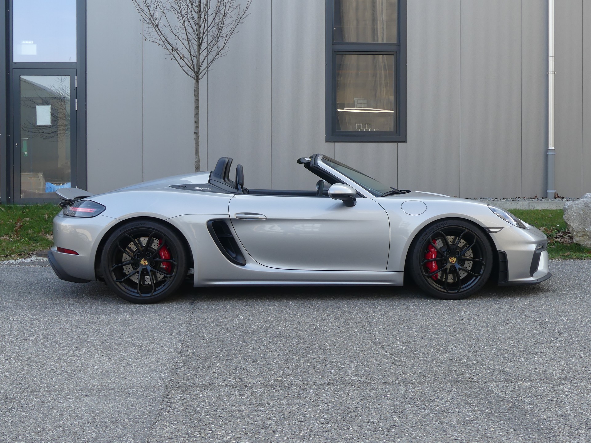 PORSCHE 718 Boxster Spyder PDK-image-5