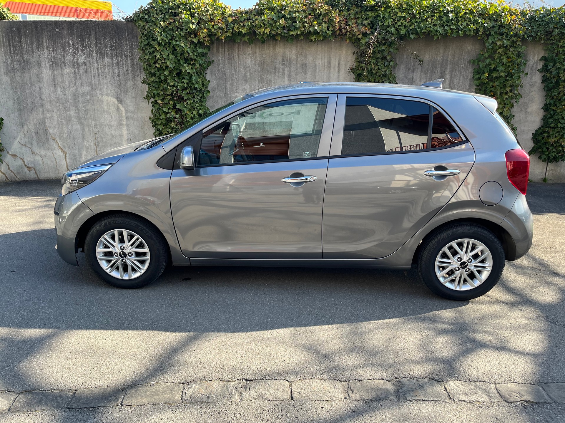 KIA Picanto 1.2 CVVT Style AMT-image-2