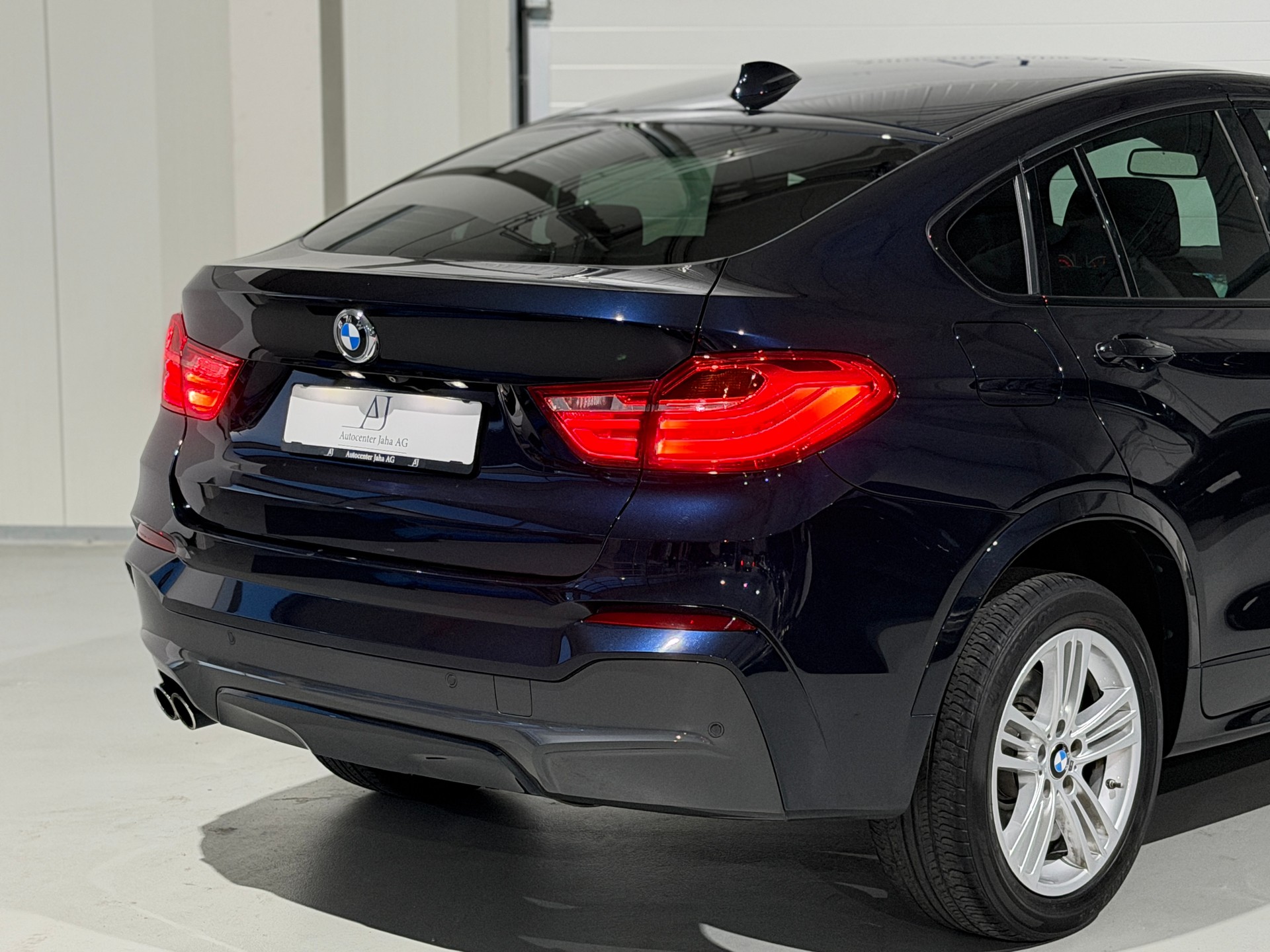 BMW X4 xDrive 30d M Sport Steptronic (CH)-image-5