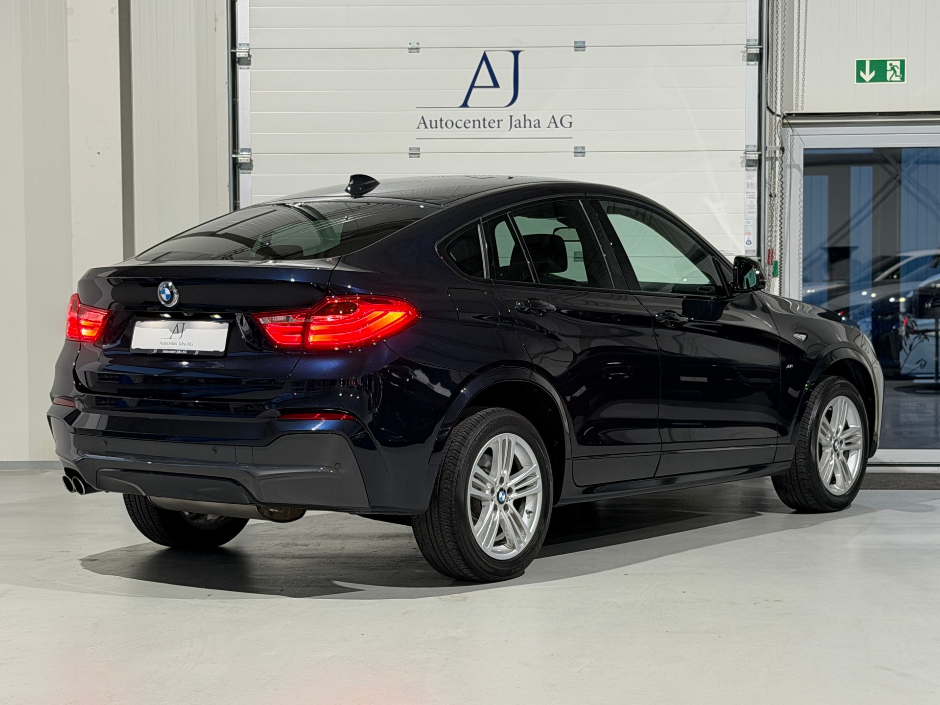 BMW X4 xDrive 30d M Sport Steptronic (CH)-image-6