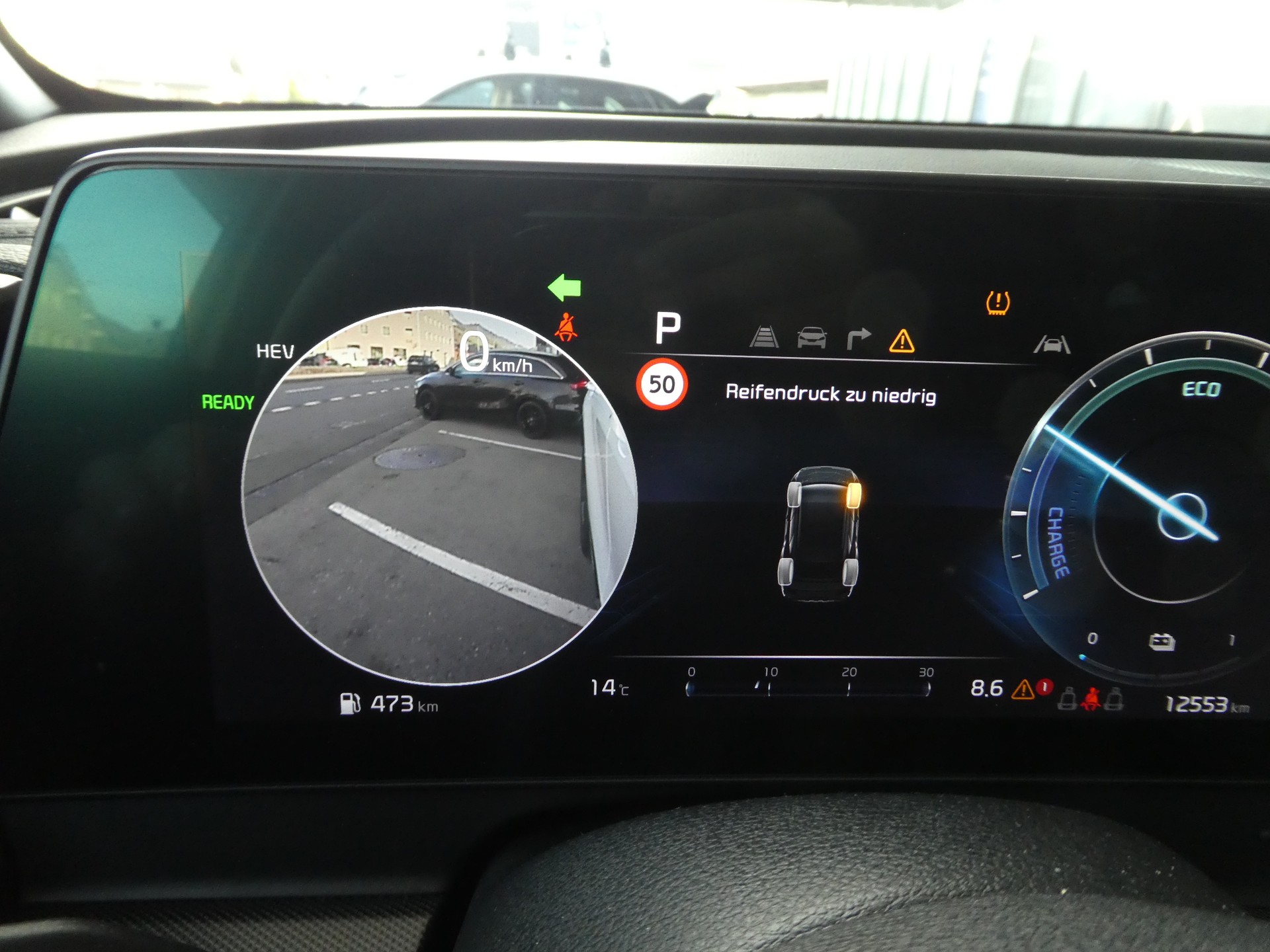 KIA Sportage 1.6T-GDi PHEV GT-Line 4x4 A-image-2