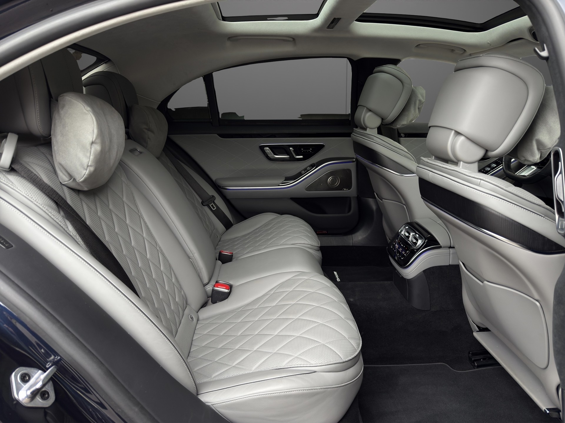 MERCEDES-BENZ S 580 e L 4Matic AMG Line 9G-Tronic-image-8