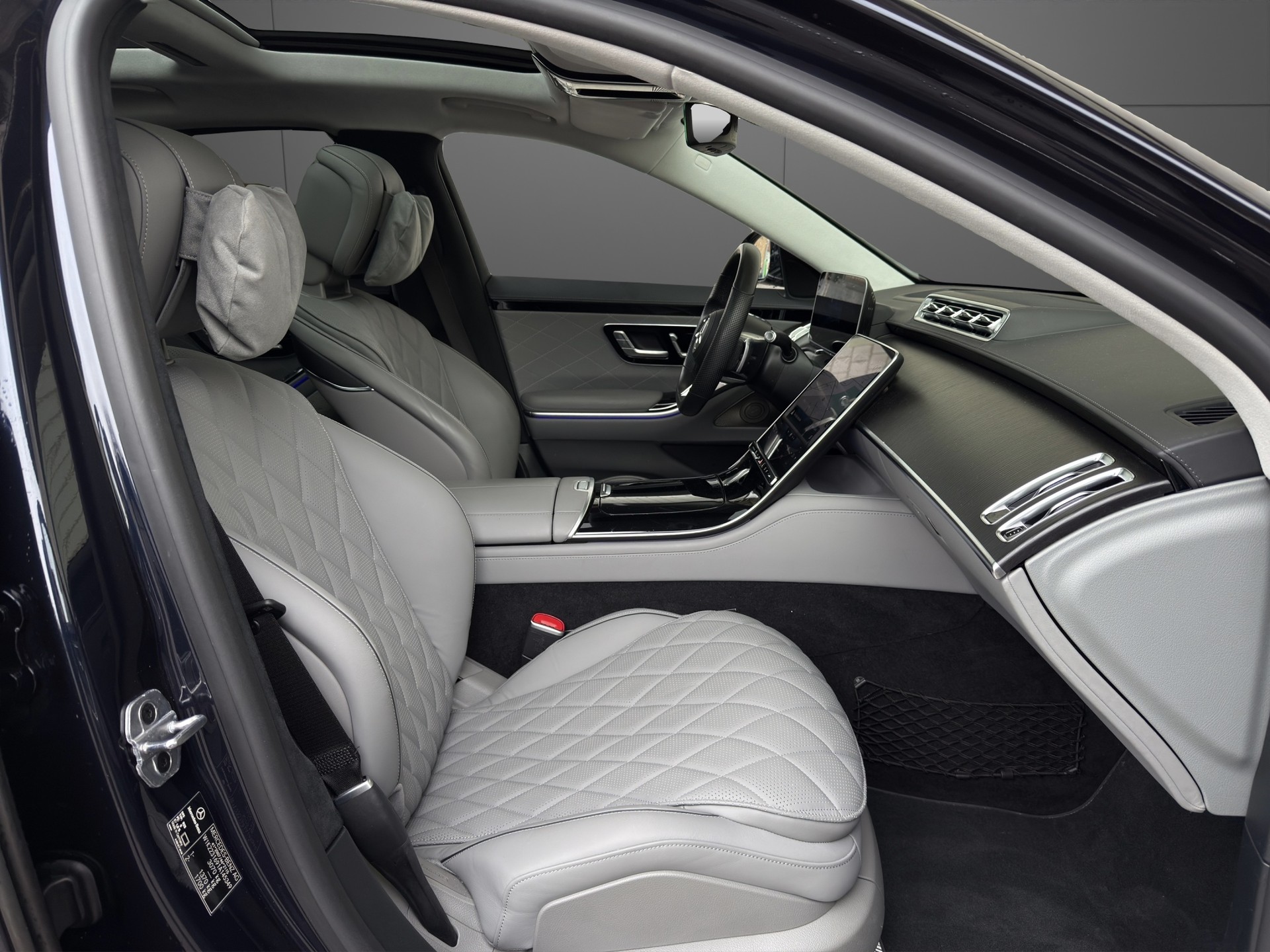MERCEDES-BENZ S 580 e L 4Matic AMG Line 9G-Tronic-image-9