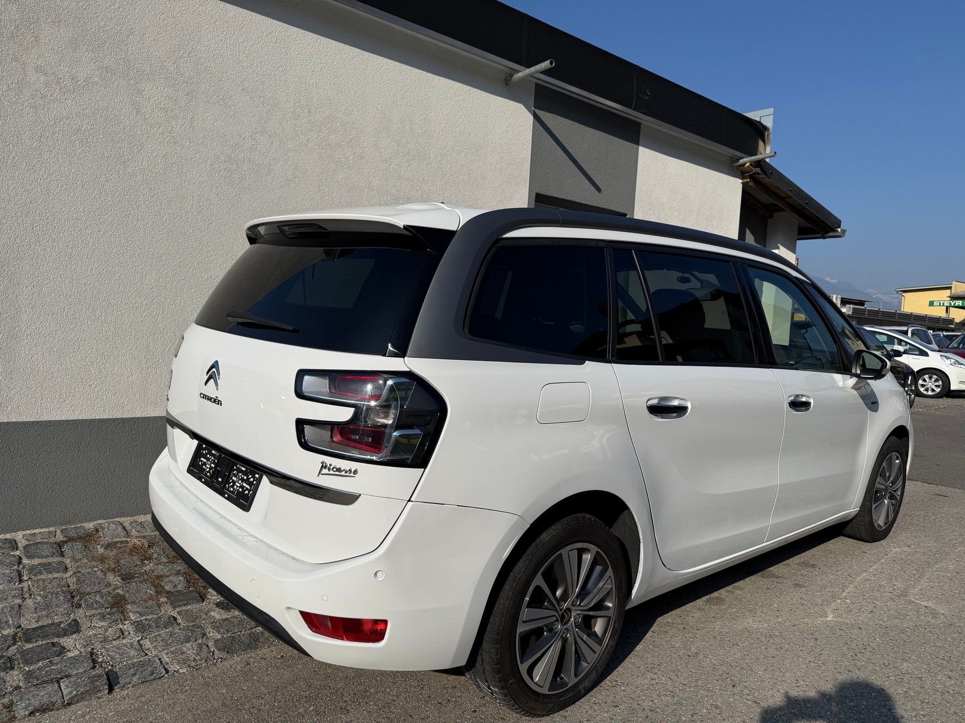 CITROEN Grand C4 Picasso 2.0 BlueHDi Séduction Automatic-image-7