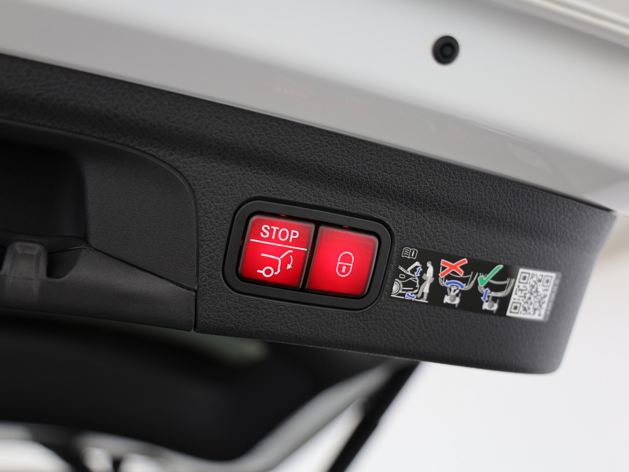 MERCEDES-BENZ GLE 53 AMG Hybrid EQ Star 4Matic+ 9G-Tronic-image-22